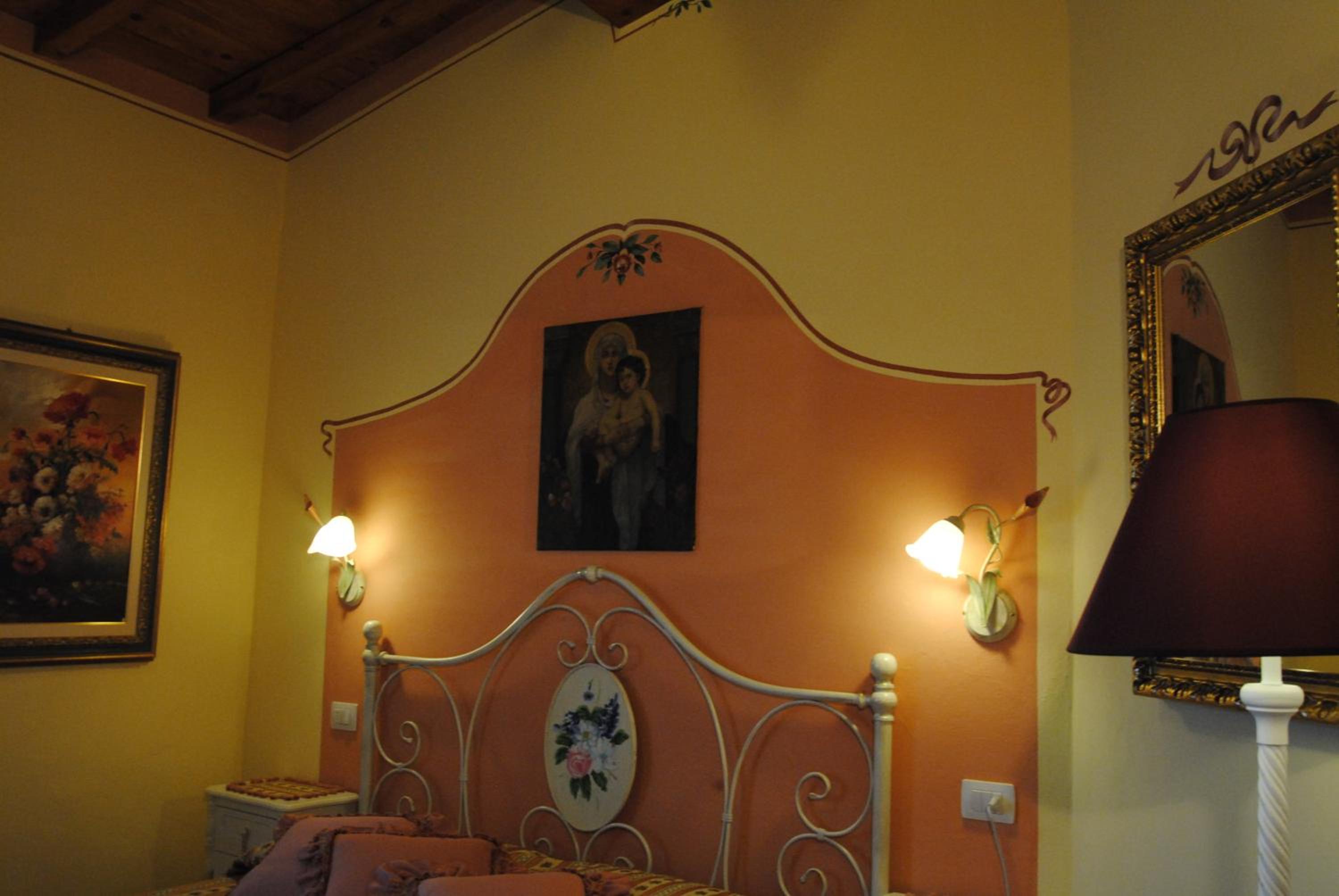 Superior Double Room - Photo 16