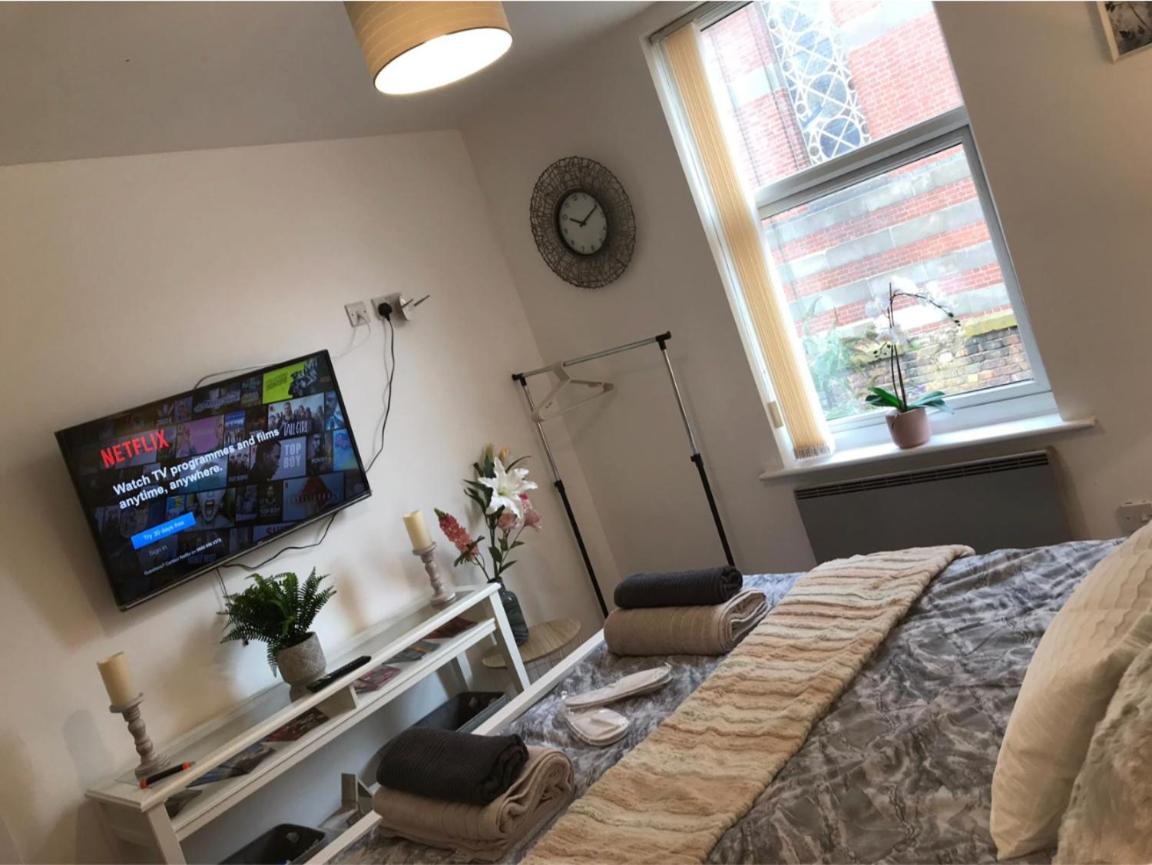Deluxe Double Studio