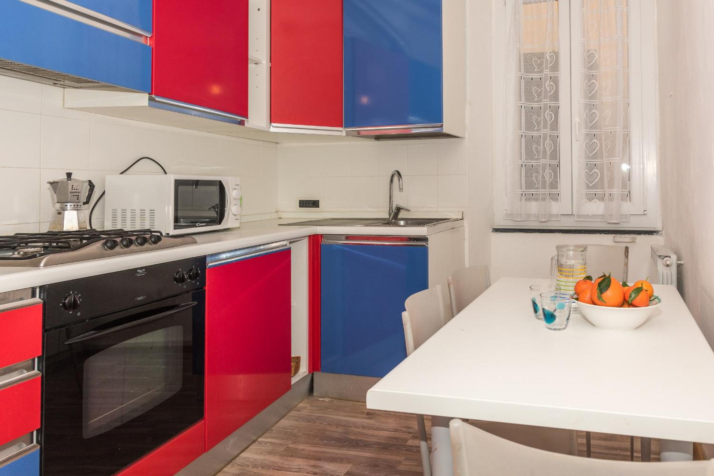 One-Bedroom Apartment with Terrace - Via Colombo 241 - Photo 13
