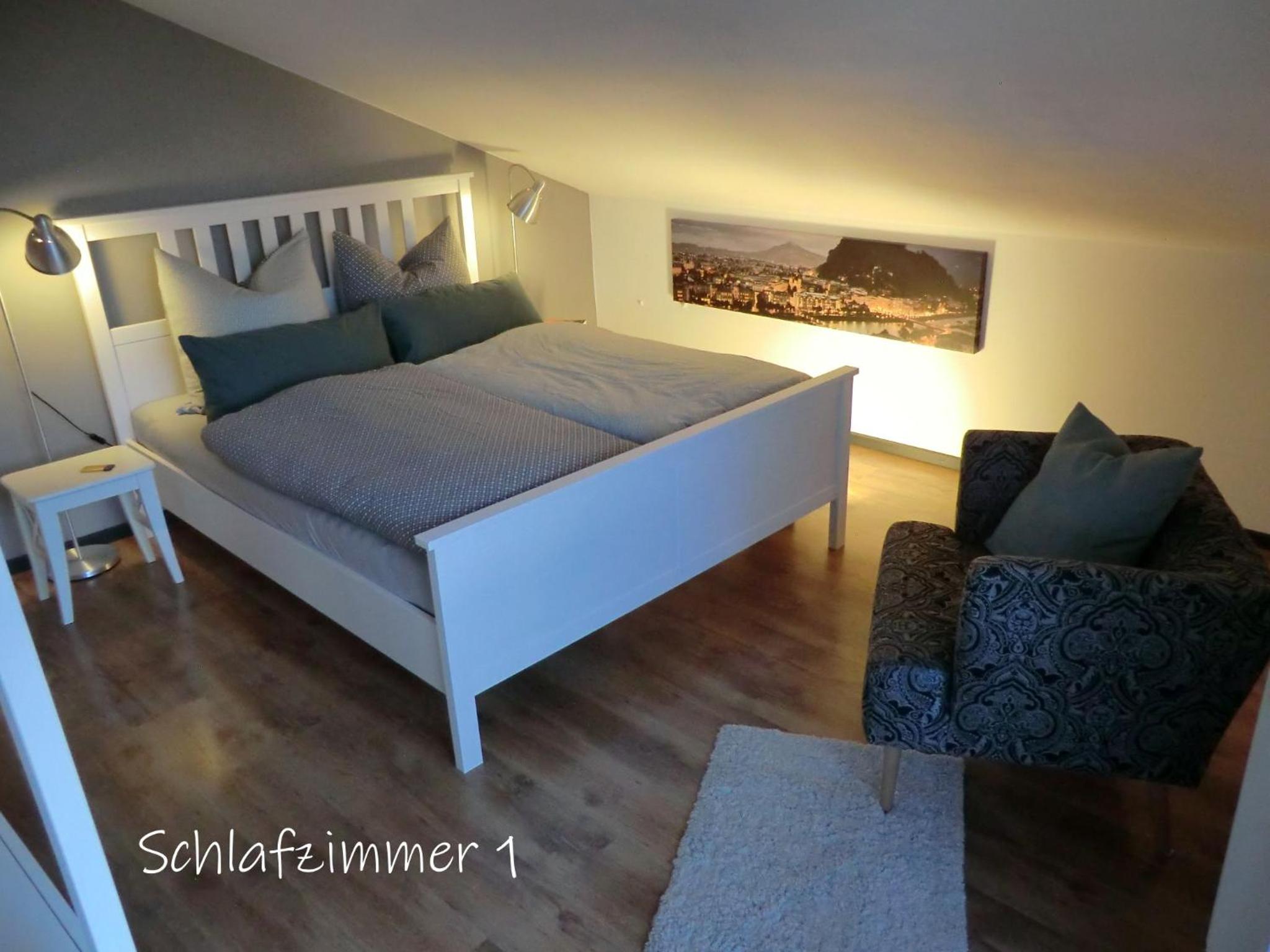 Apartment with Balcony photo 1