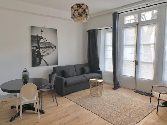 Deluxe Apartment photo 2
