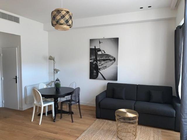 Deluxe Apartment photo 1