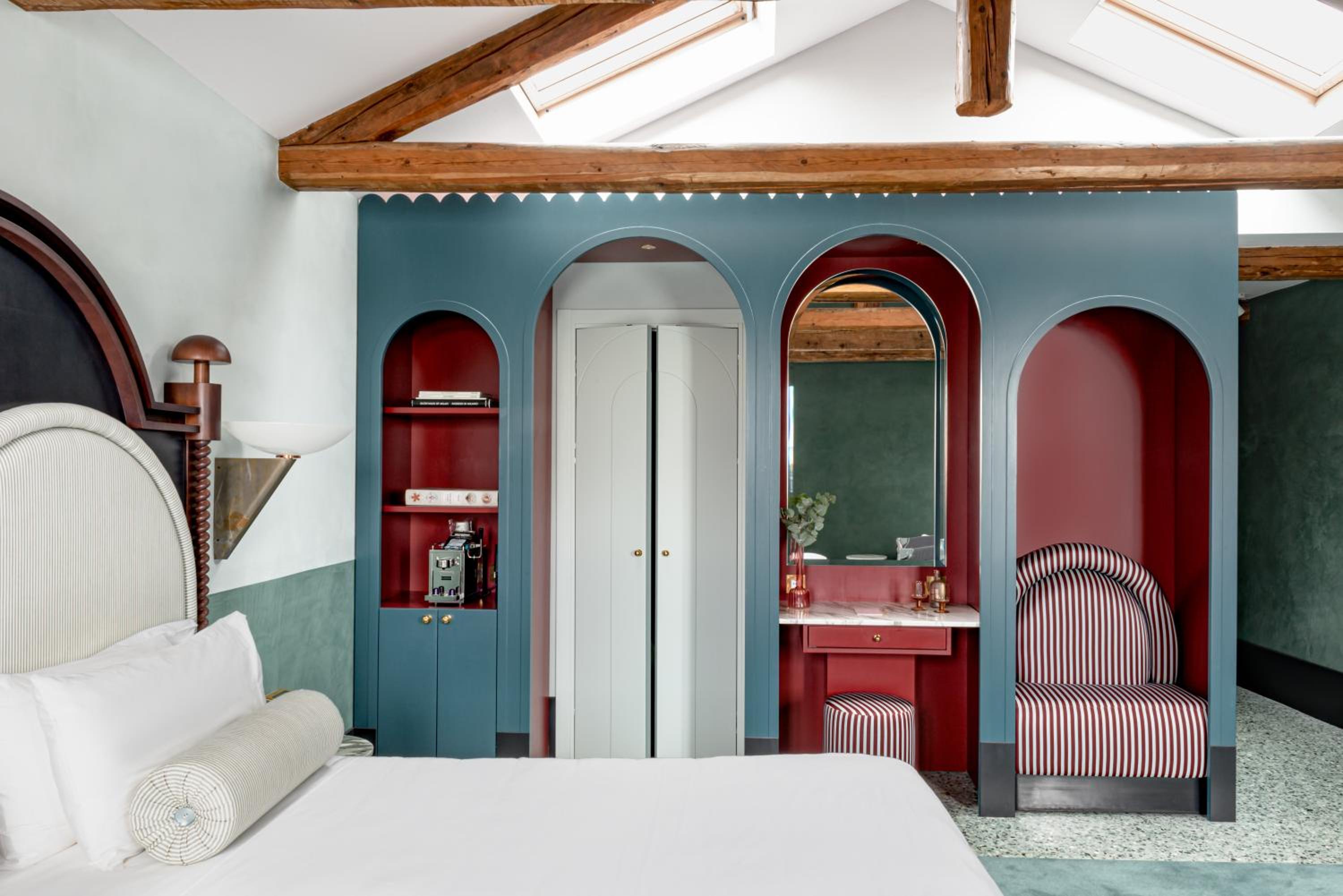 Junior Suite with Canal View photo 2