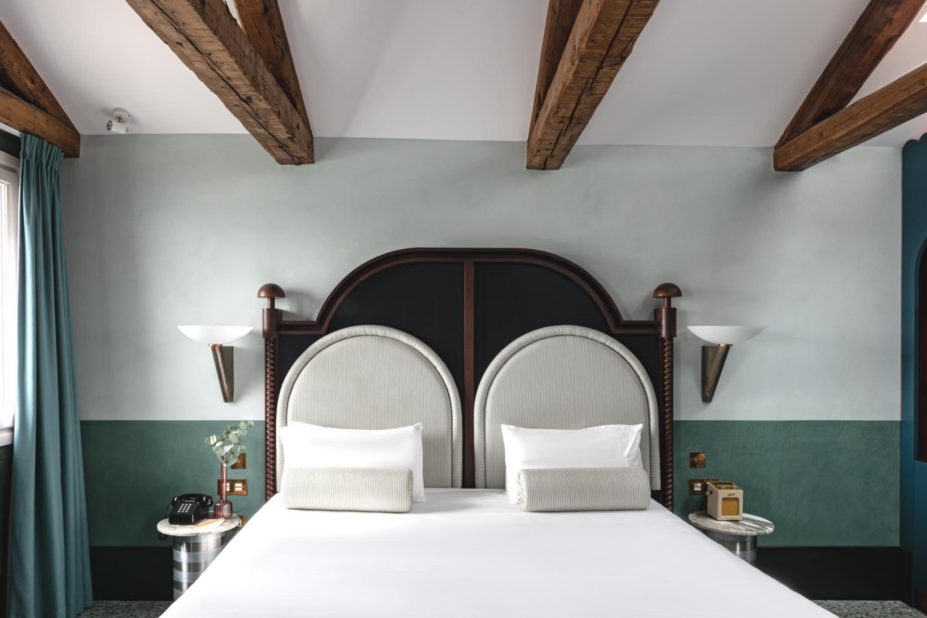 Junior Suite with Canal View photo 3