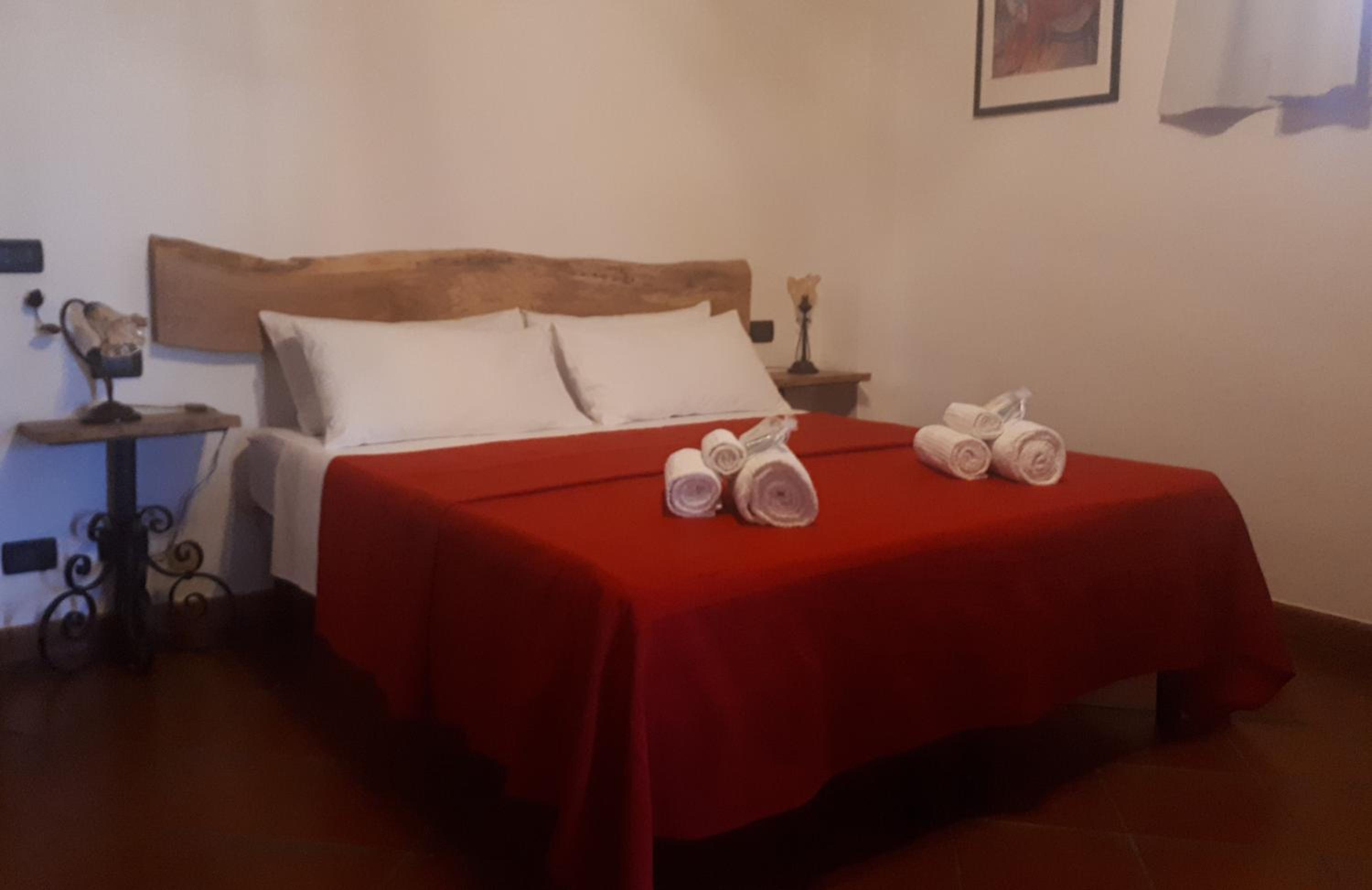 Double or Twin Room - Photo 2