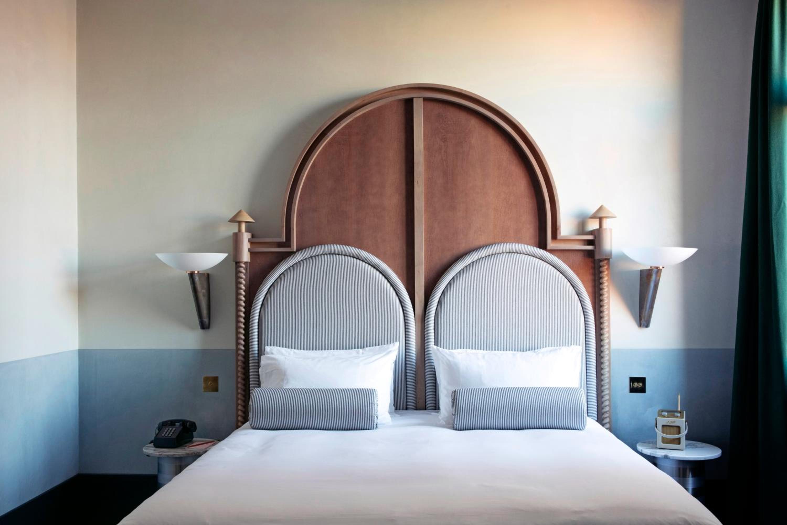 Deluxe Double Room photo 2