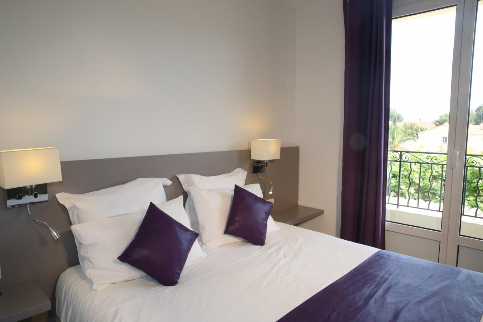 Double Room with Garden View photo 2