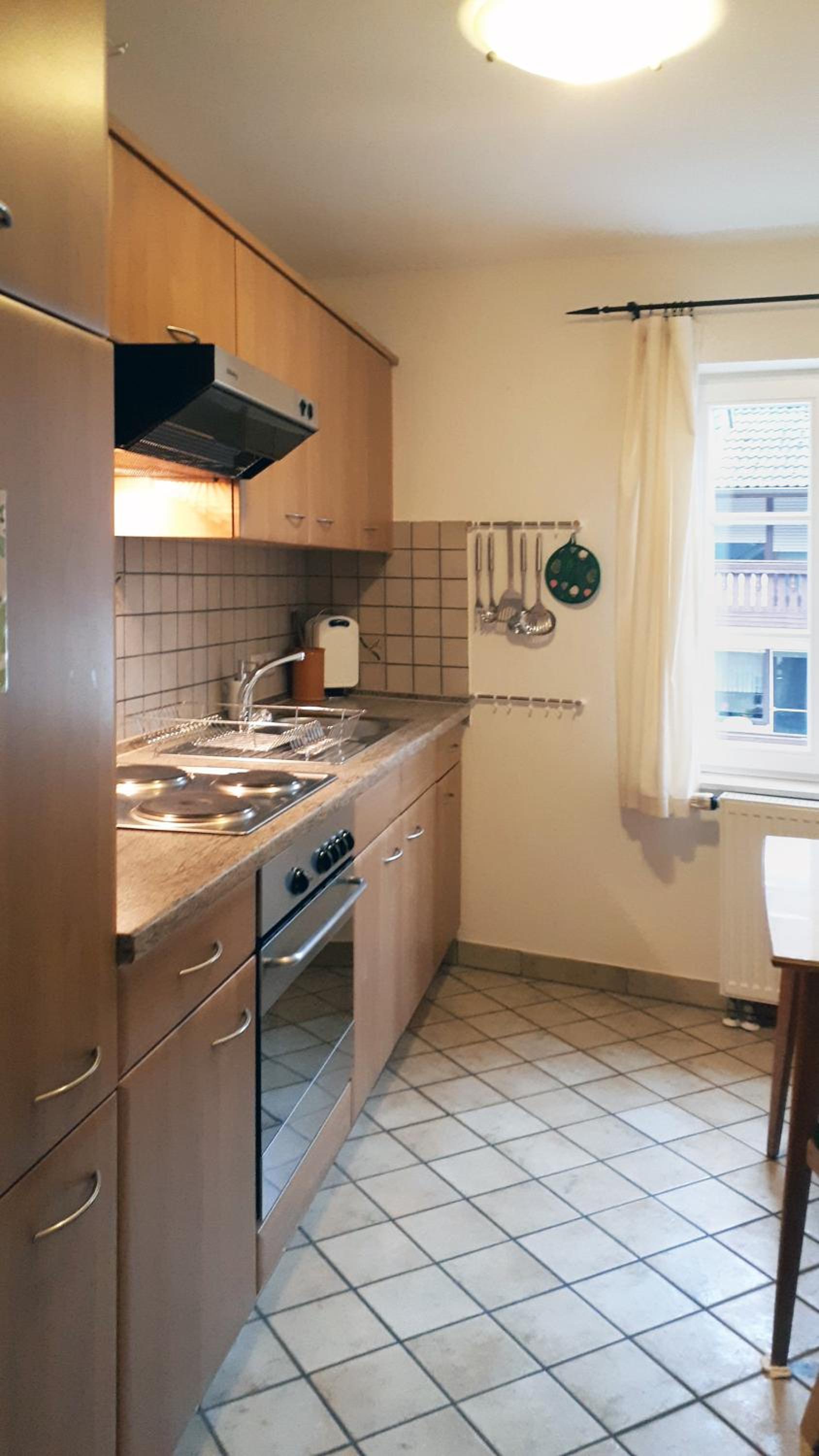 Apartment with Terrace - Photo 4