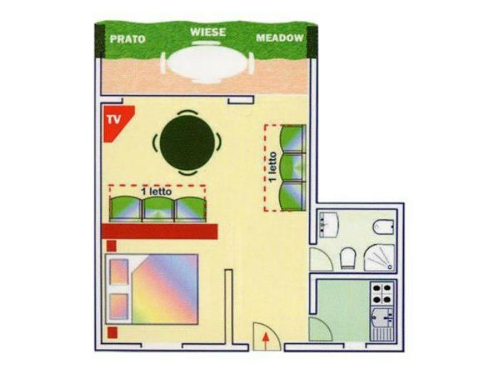 One-Bedroom Apartment photo 2