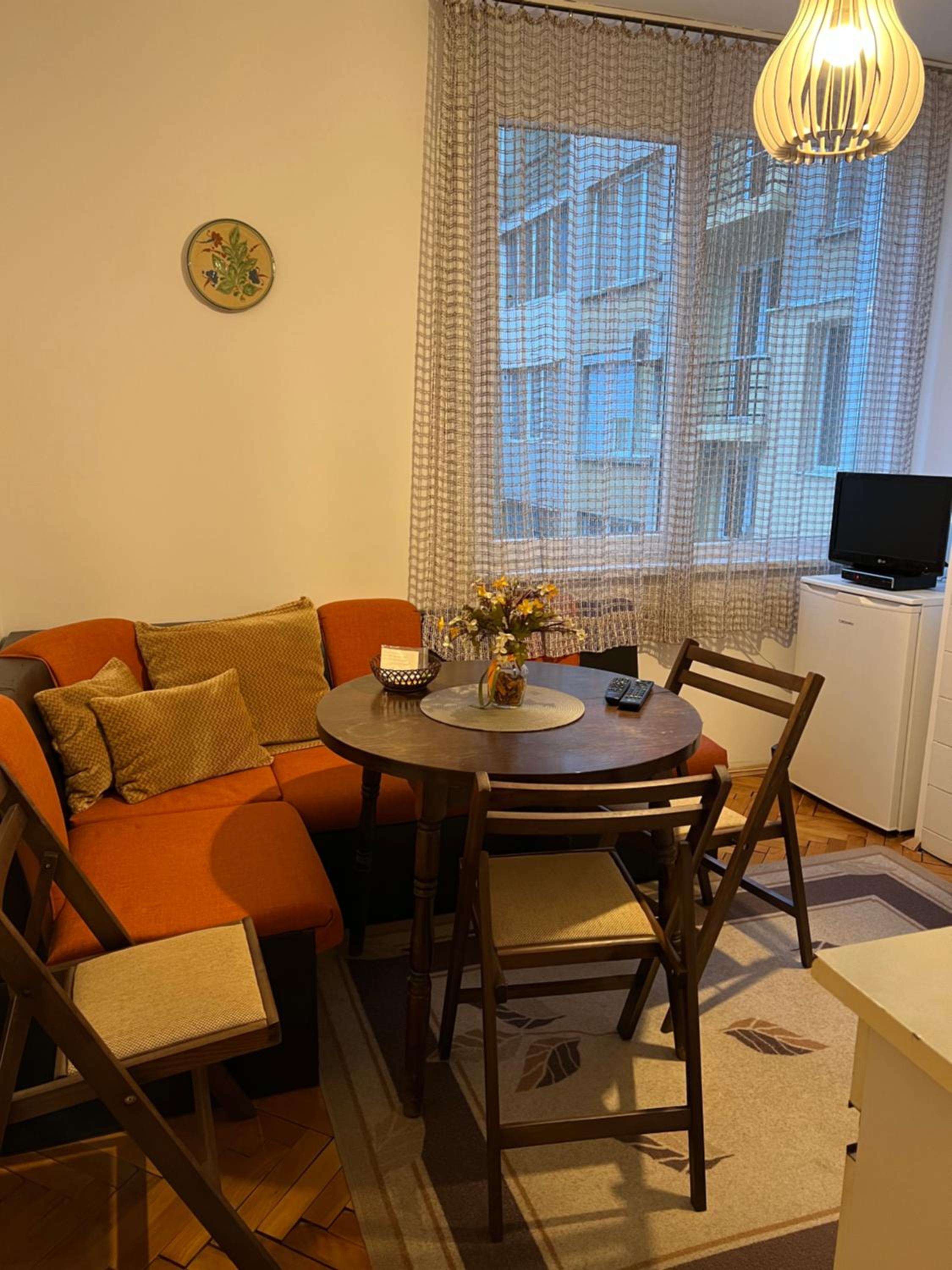 Apartment - Photo 19
