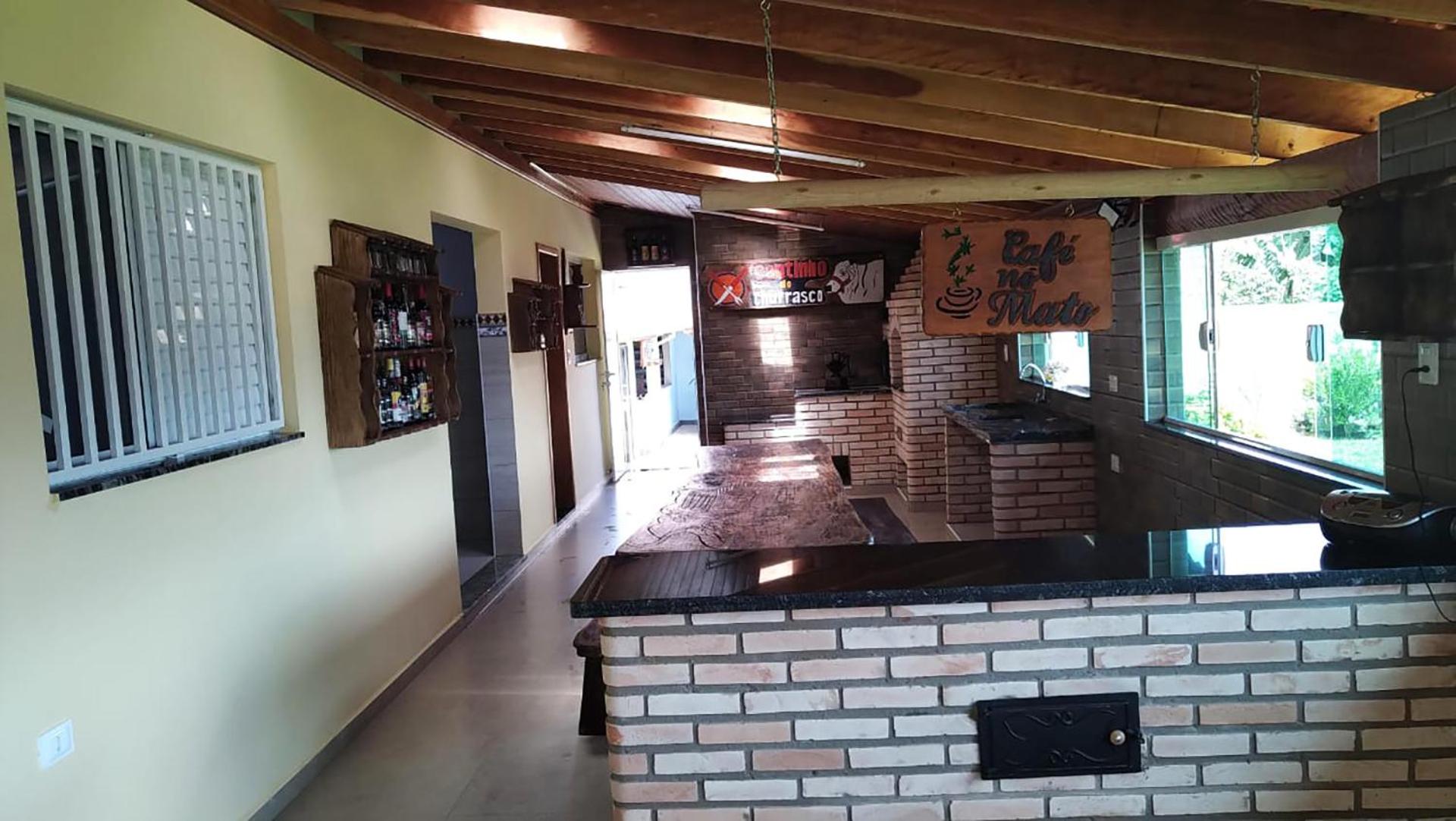 Three-Bedroom House photo 2