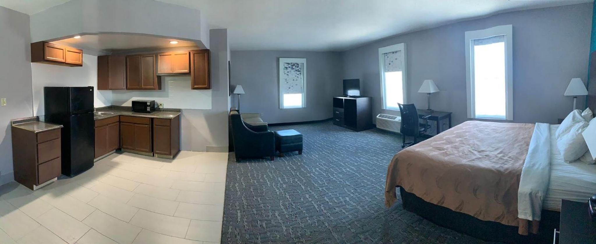 Double Room with Two Double Beds - Non-Smoking photo 2