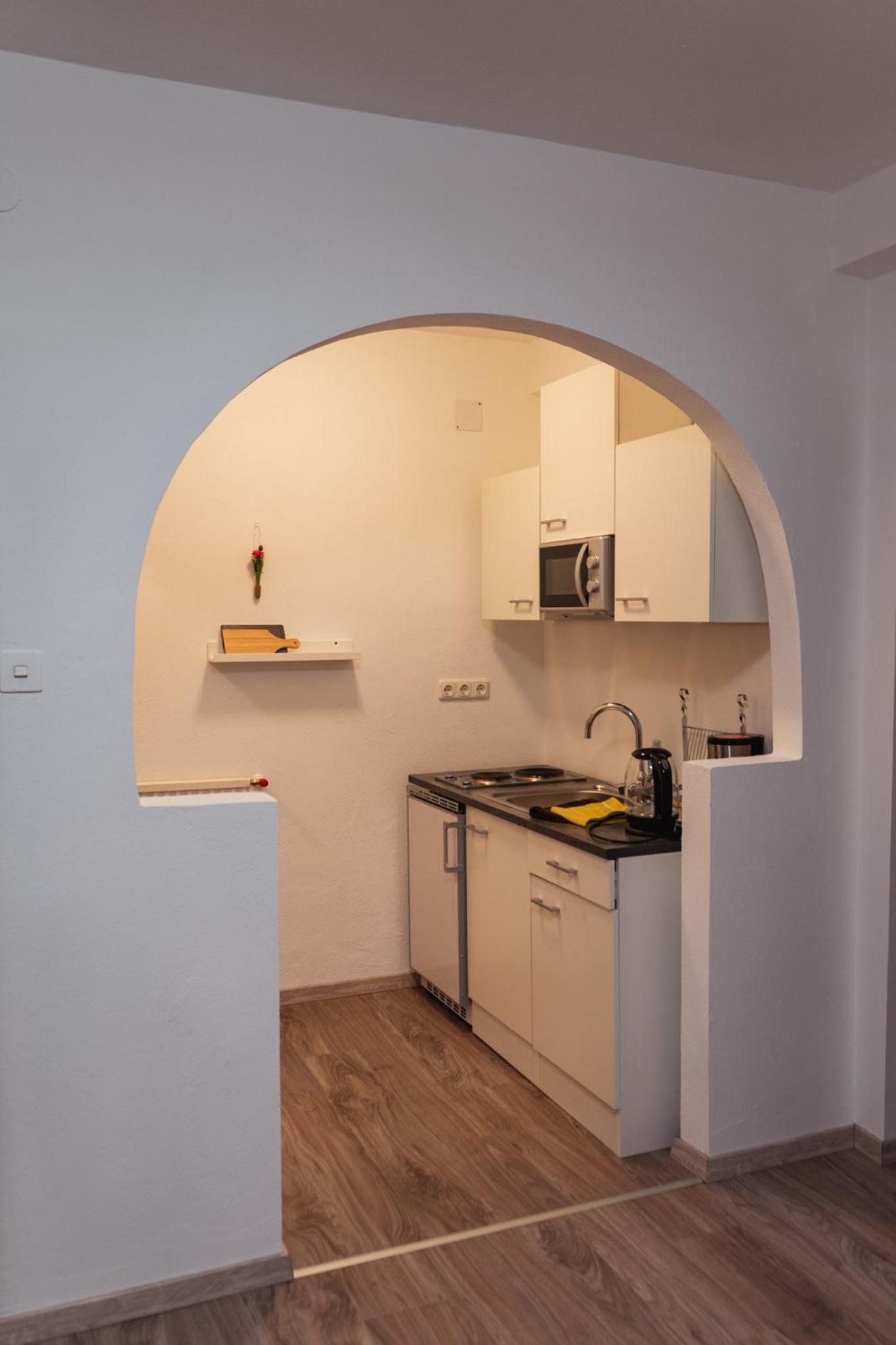One-Bedroom Apartment - Photo 10
