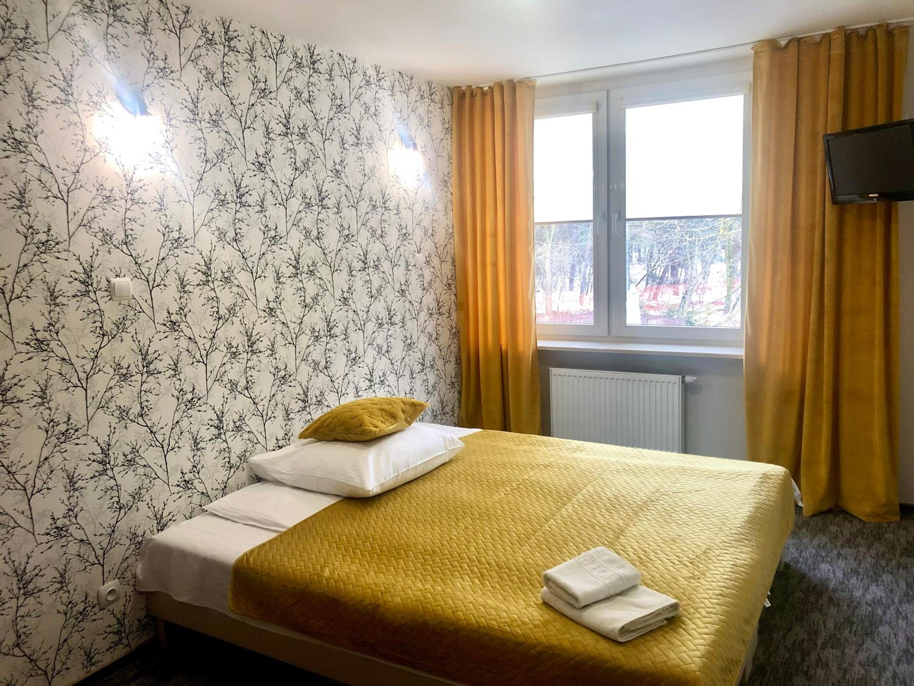 Twin Room - Photo 54