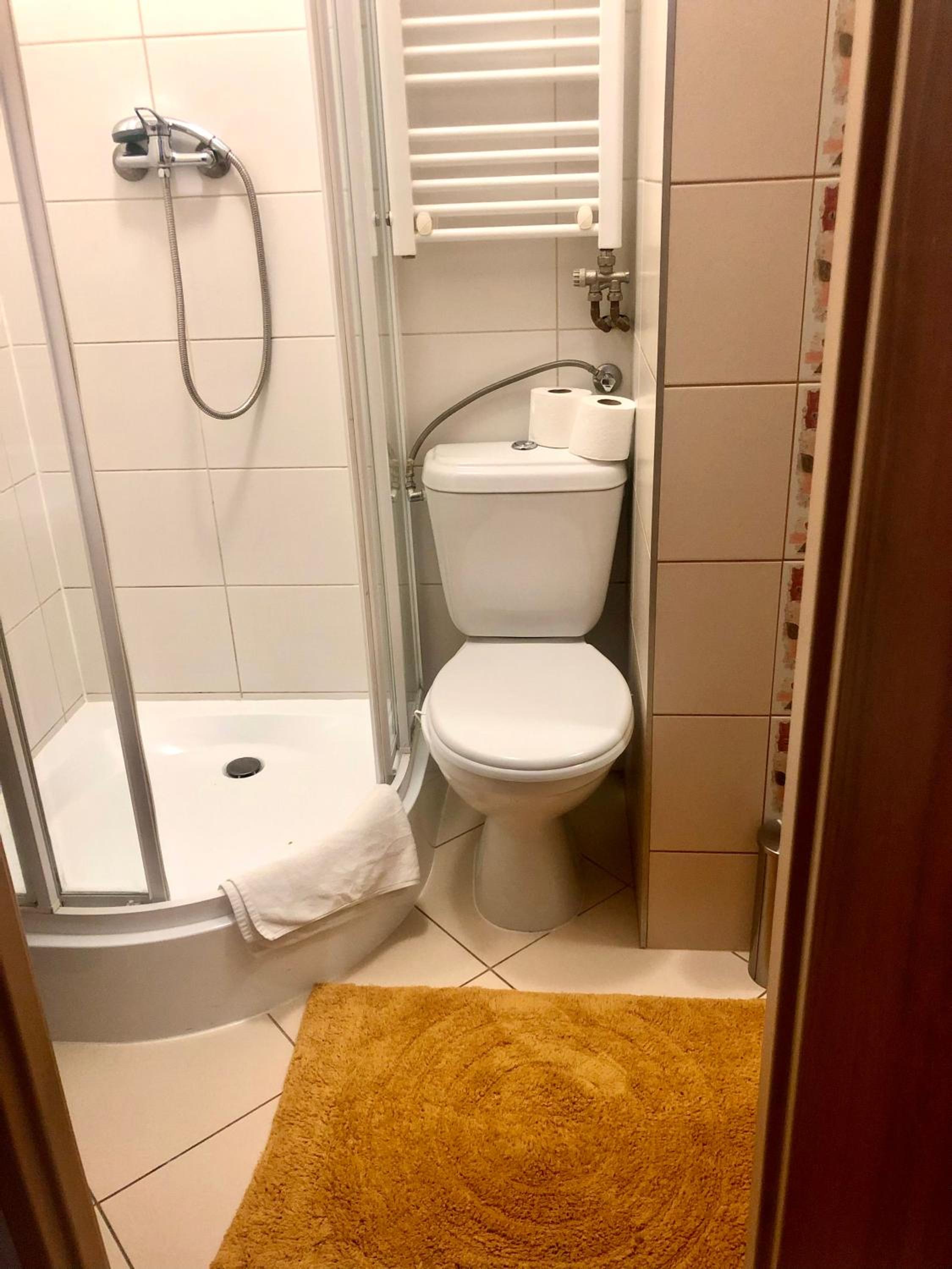 Twin Room - Photo 47