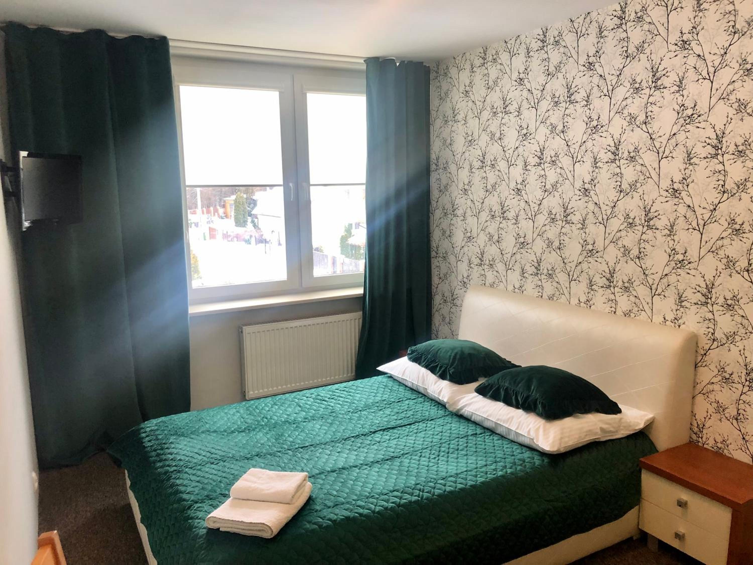 Twin Room - Photo 56