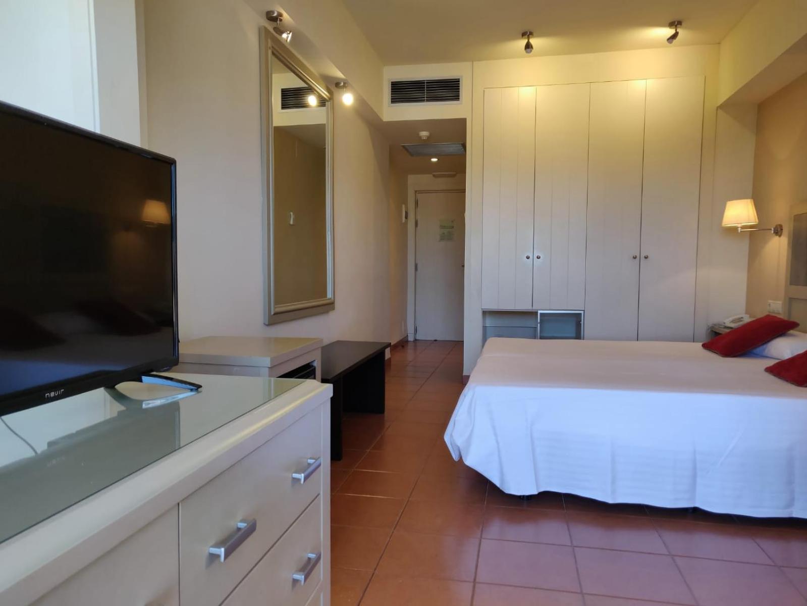 Classic Double Room (2 Adults ) - Photo 3