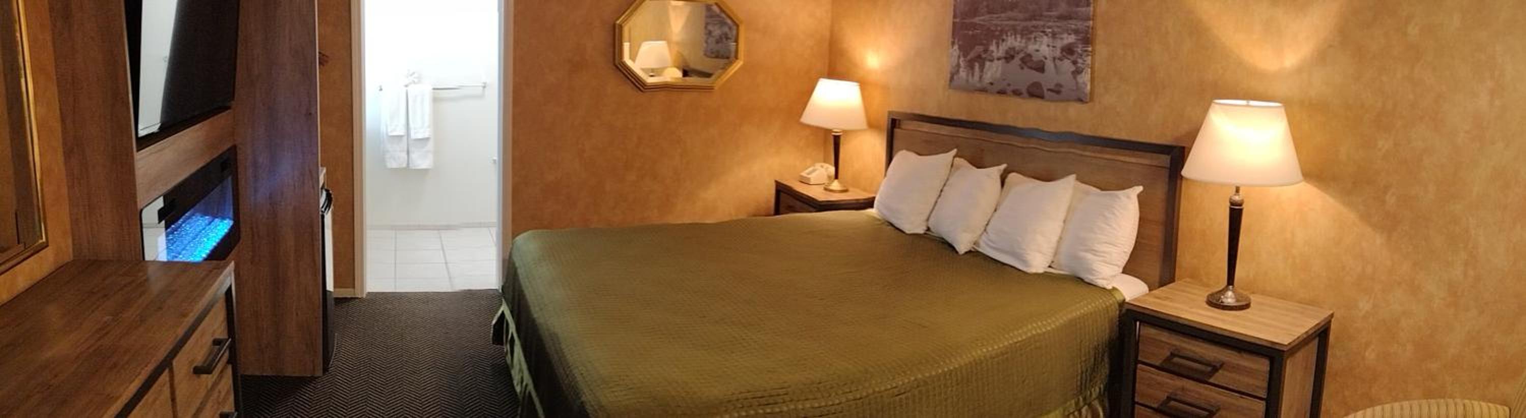 Standard King Room - Photo 3
