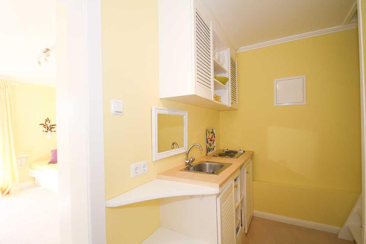 Apartment with Lake View photo 2