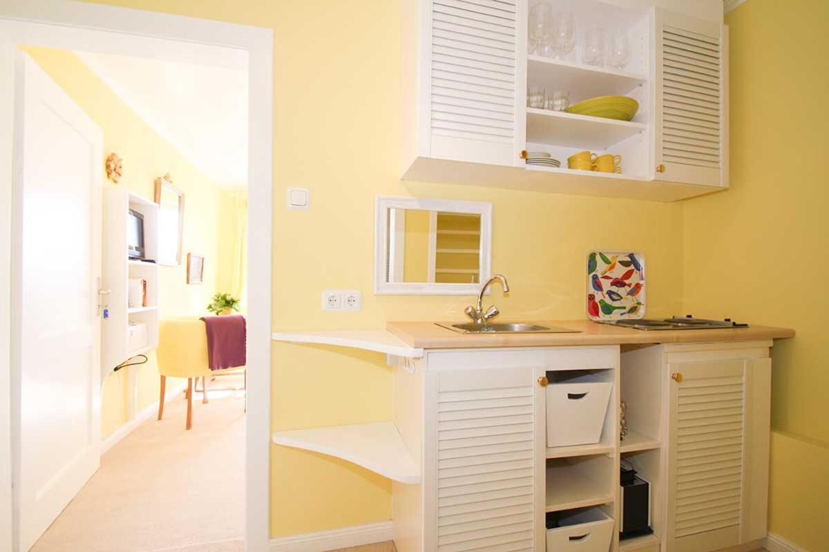 Apartment with Lake View photo 3