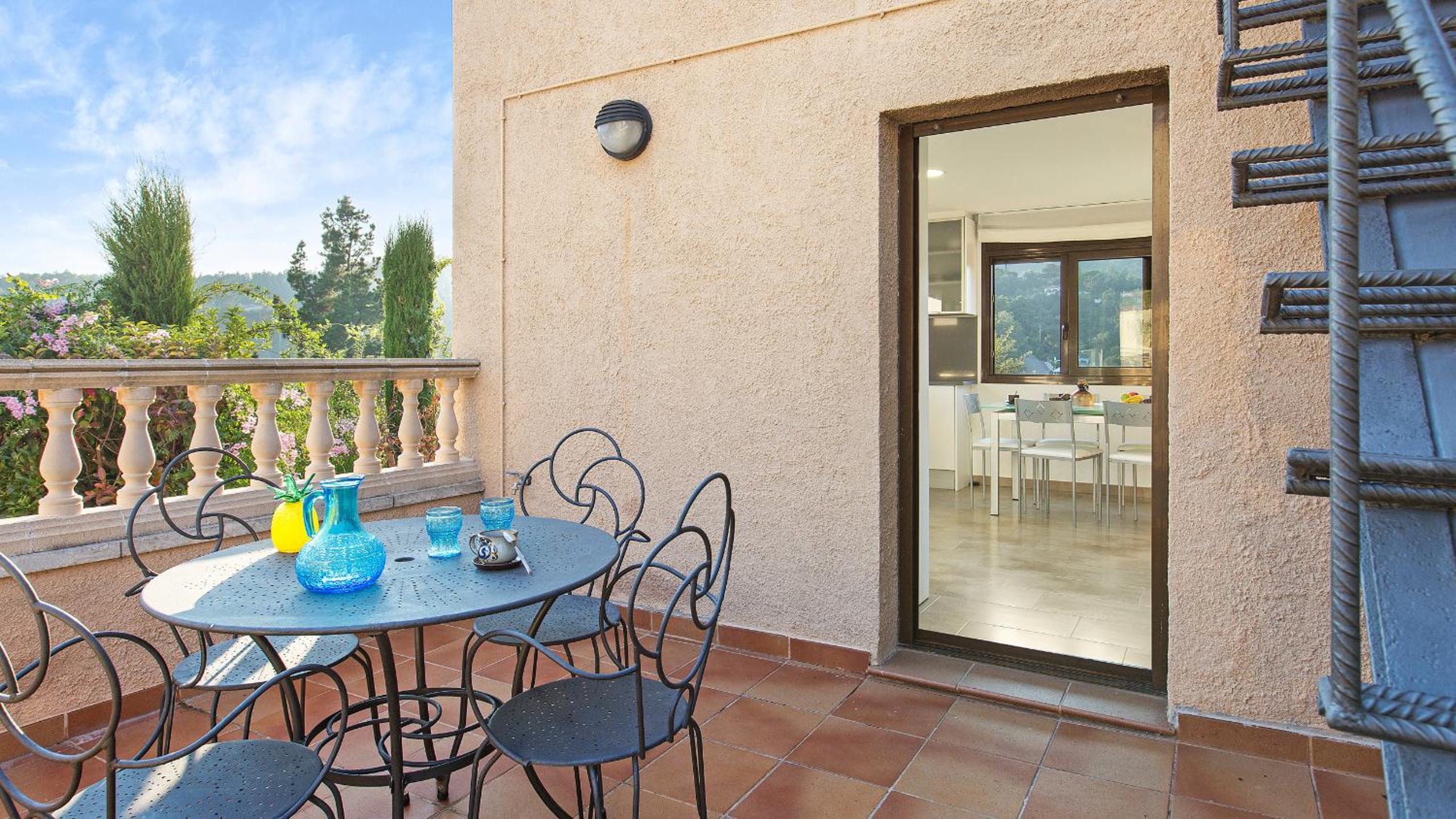 Villa with Private Pool photo 2