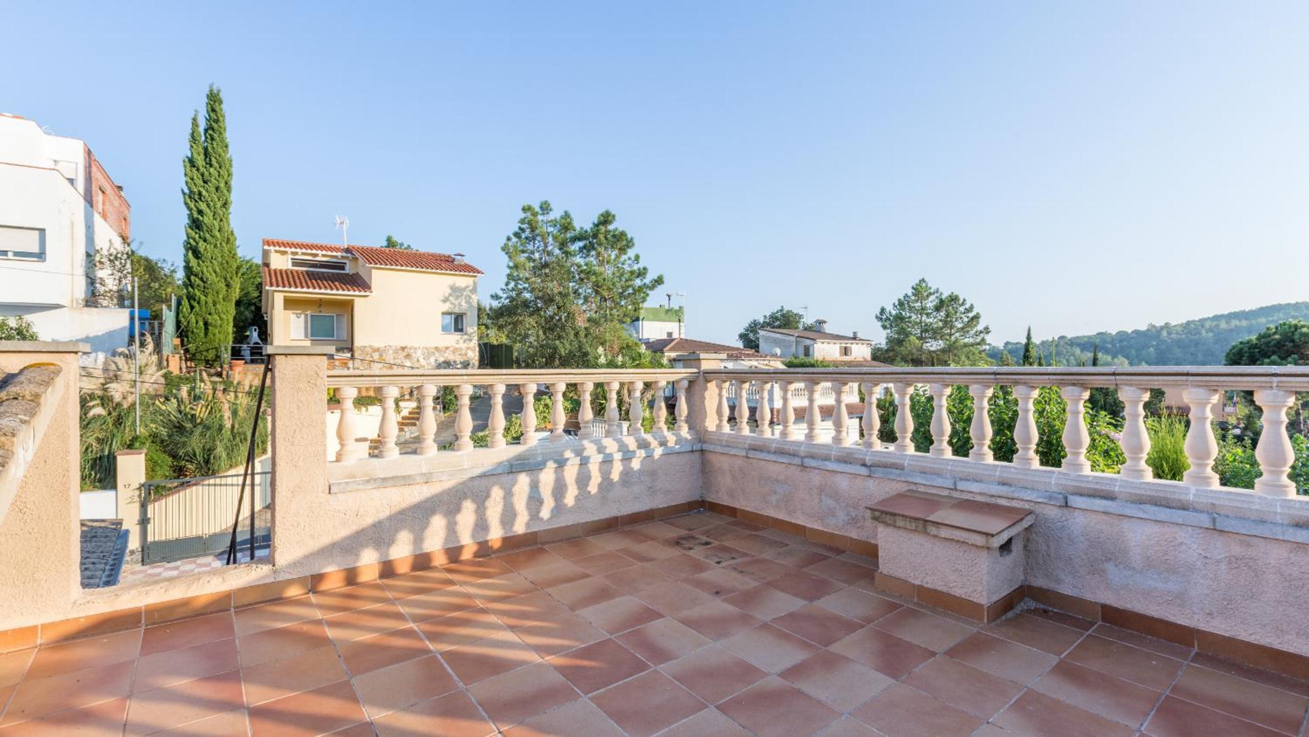 Villa with Private Pool photo 3