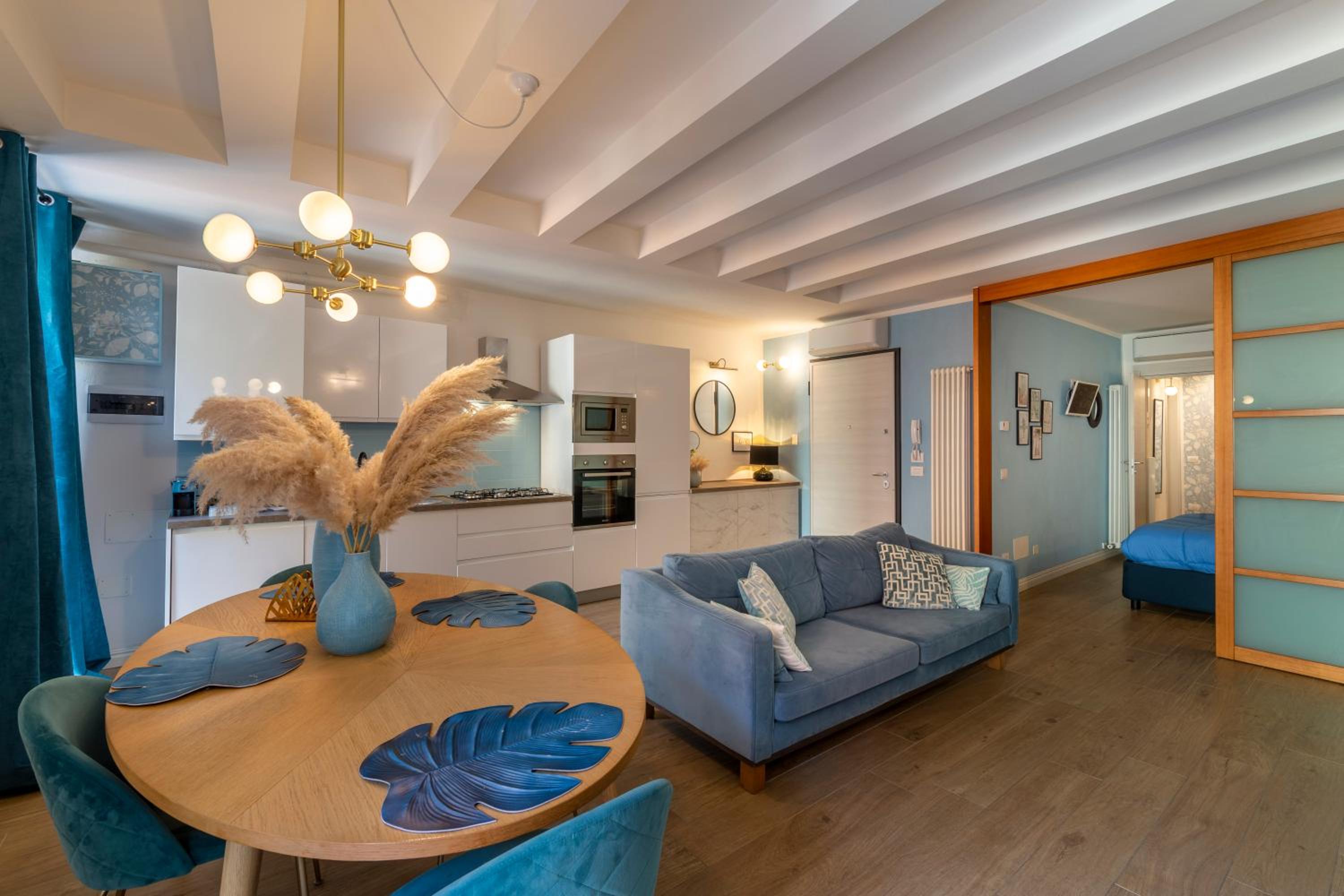 Two-Bedroom Apartment - Photo 12