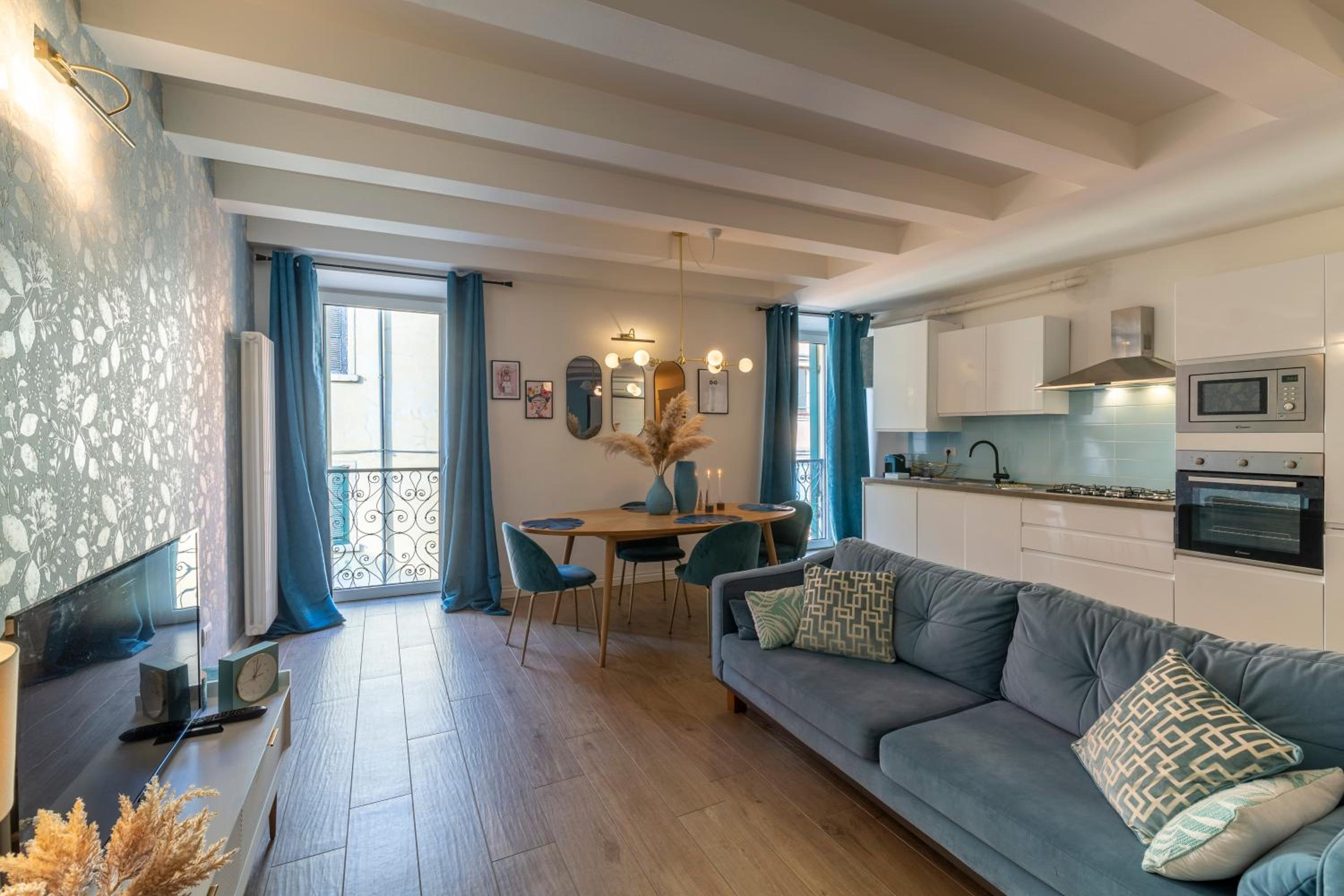 Two-Bedroom Apartment - Photo 1