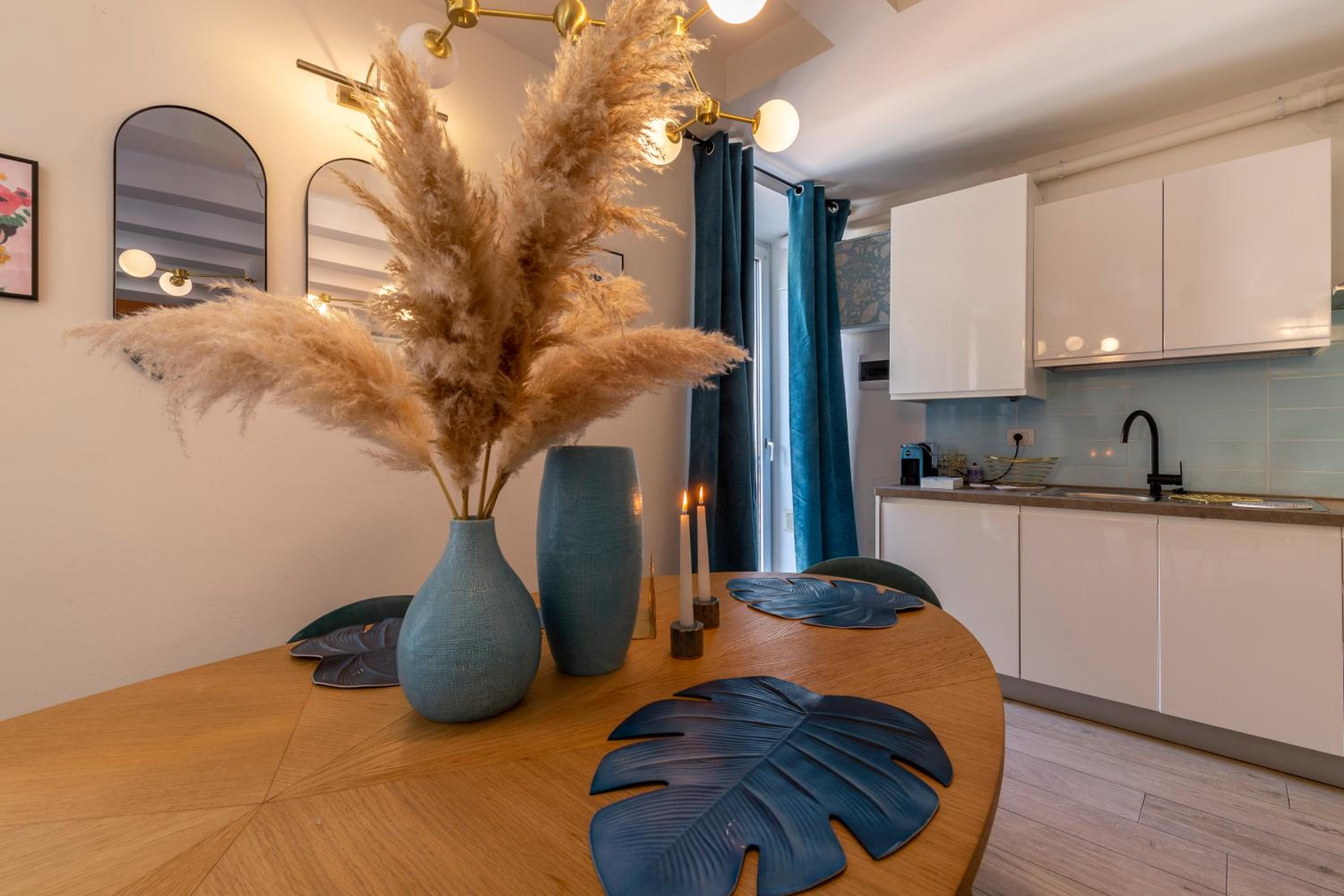 Two-Bedroom Apartment - Photo 16