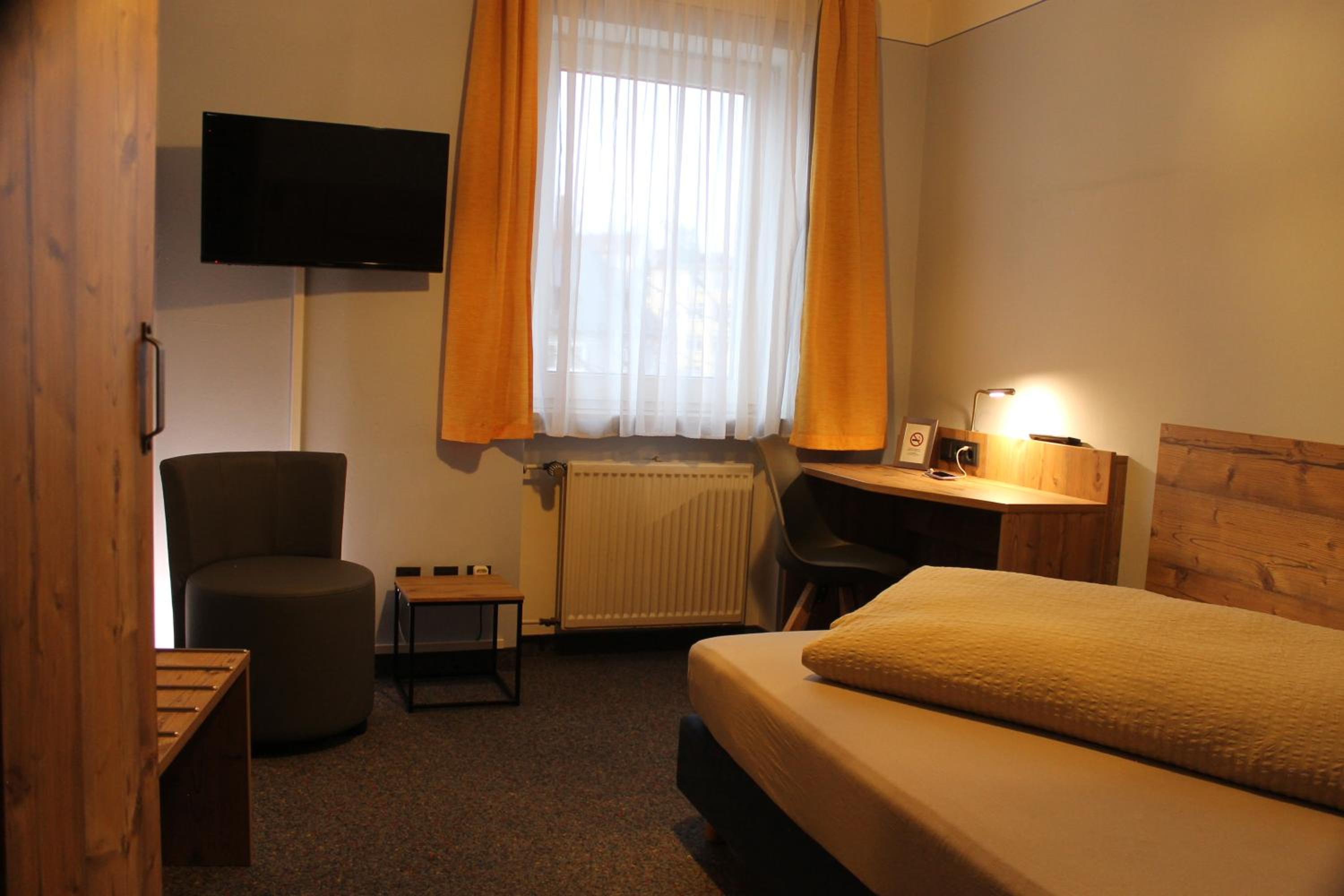 Standard Single Room