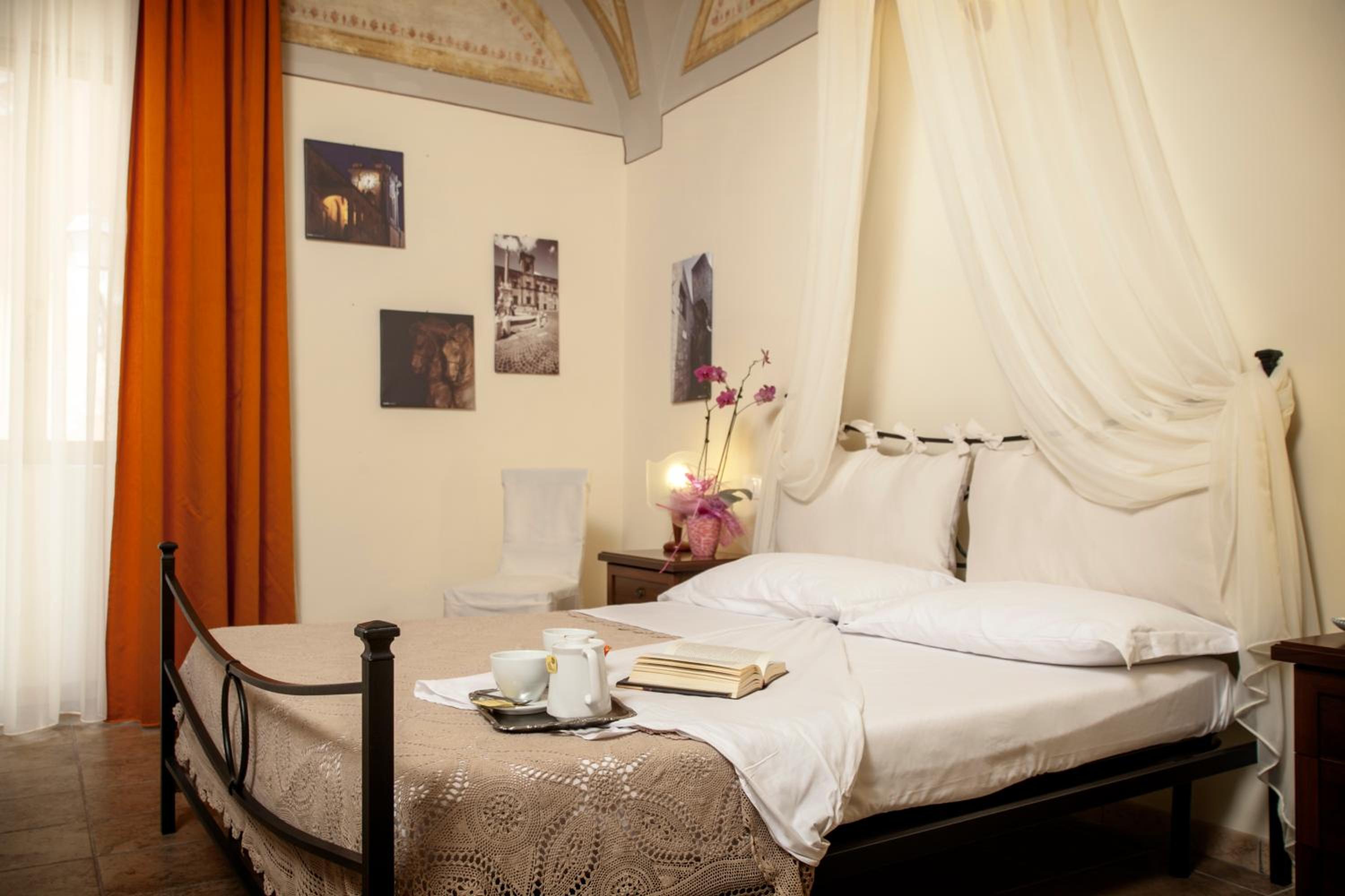 Superior Double Room - Photo 2