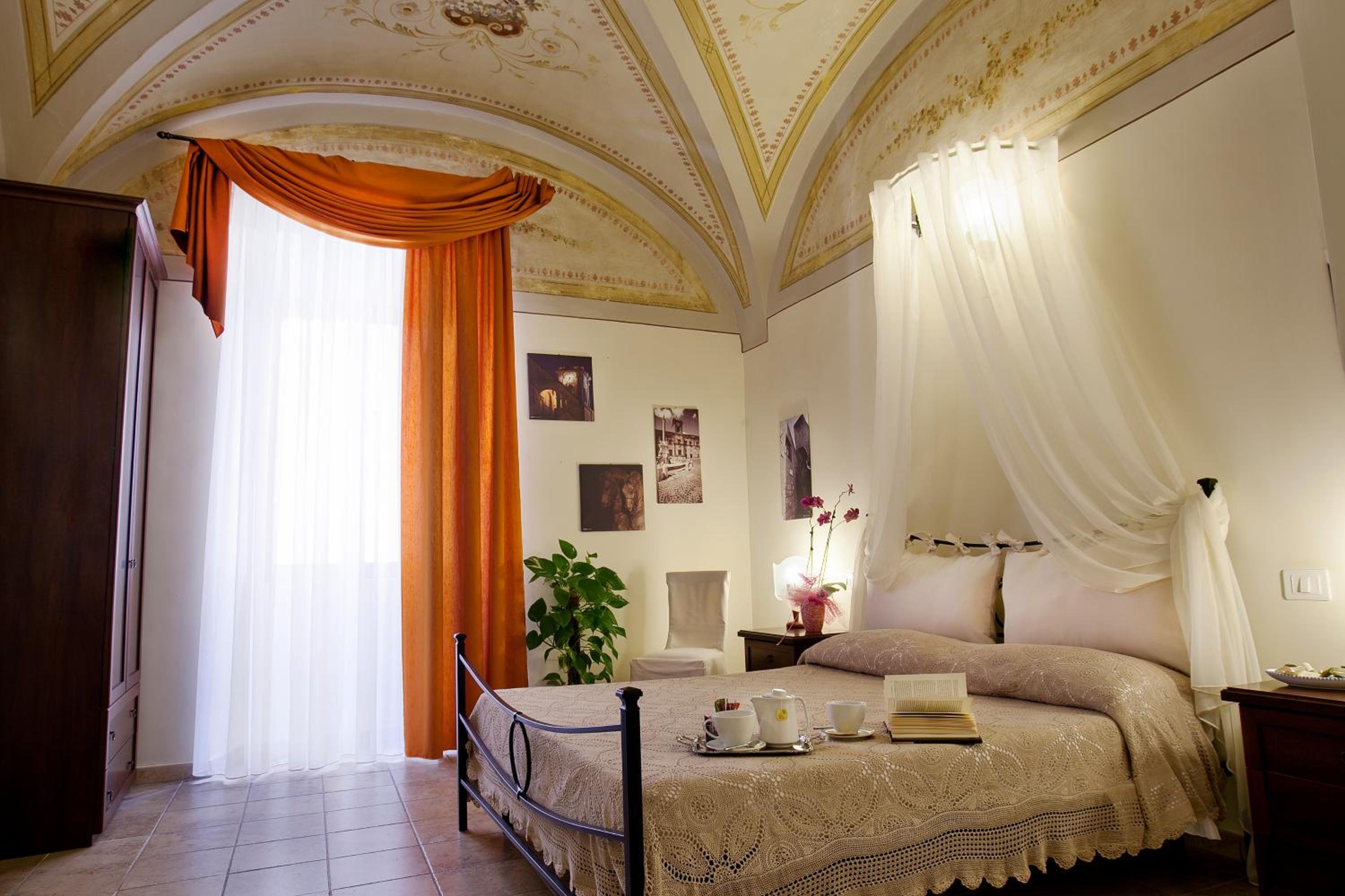 Superior Double Room - Photo 1
