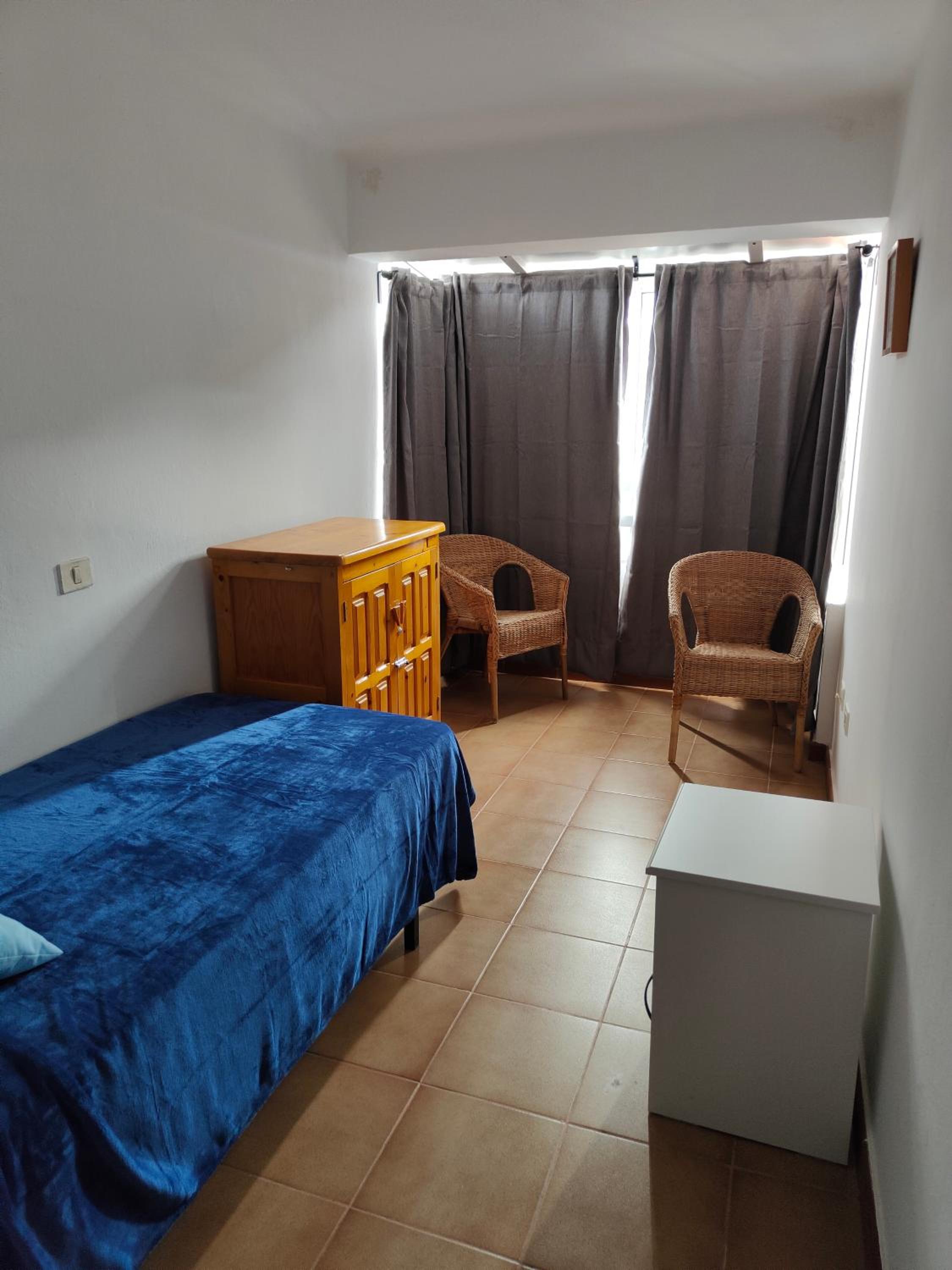 Habitación individual con baño privado
