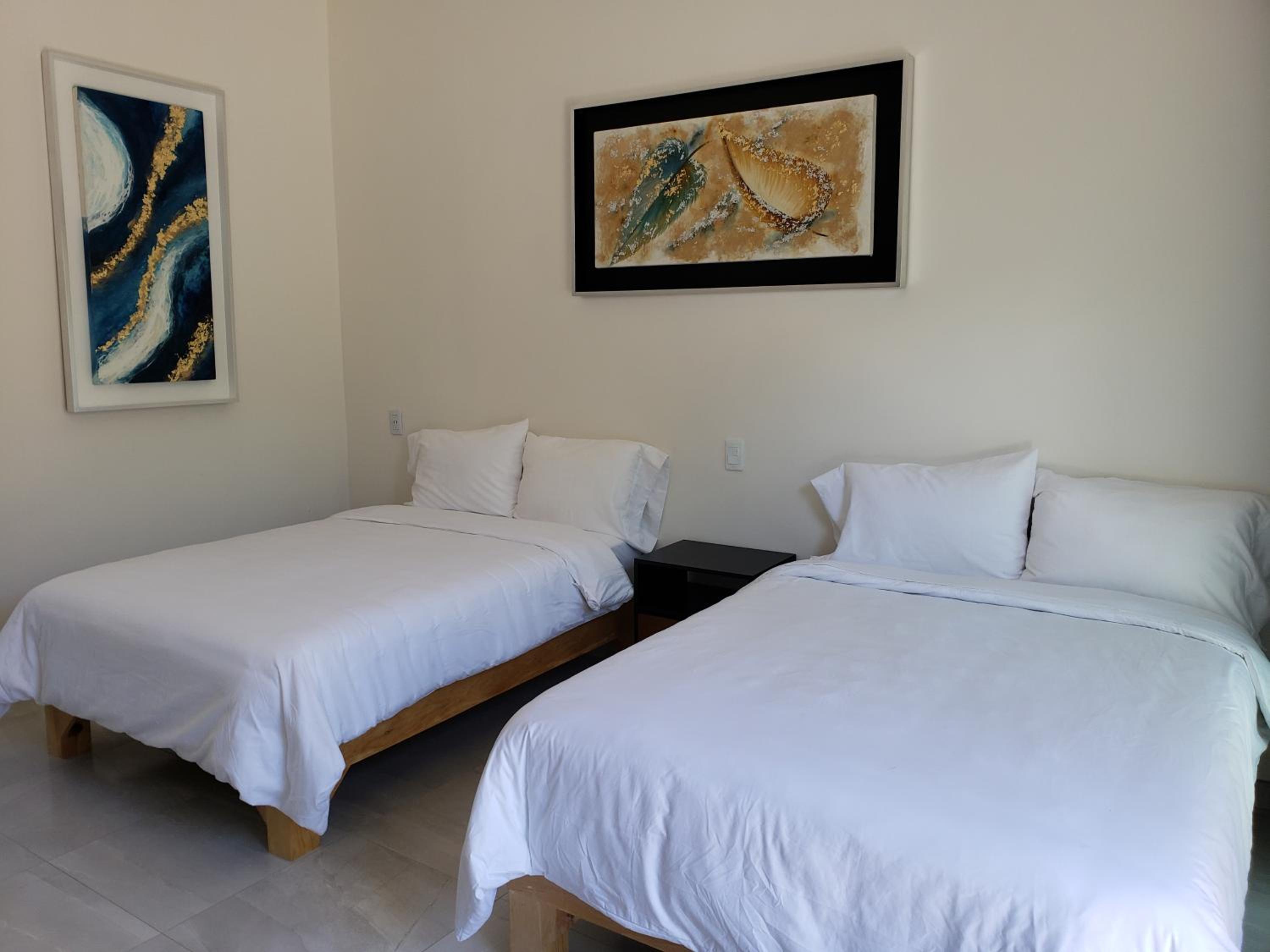 Deluxe Twin Room - Photo 1