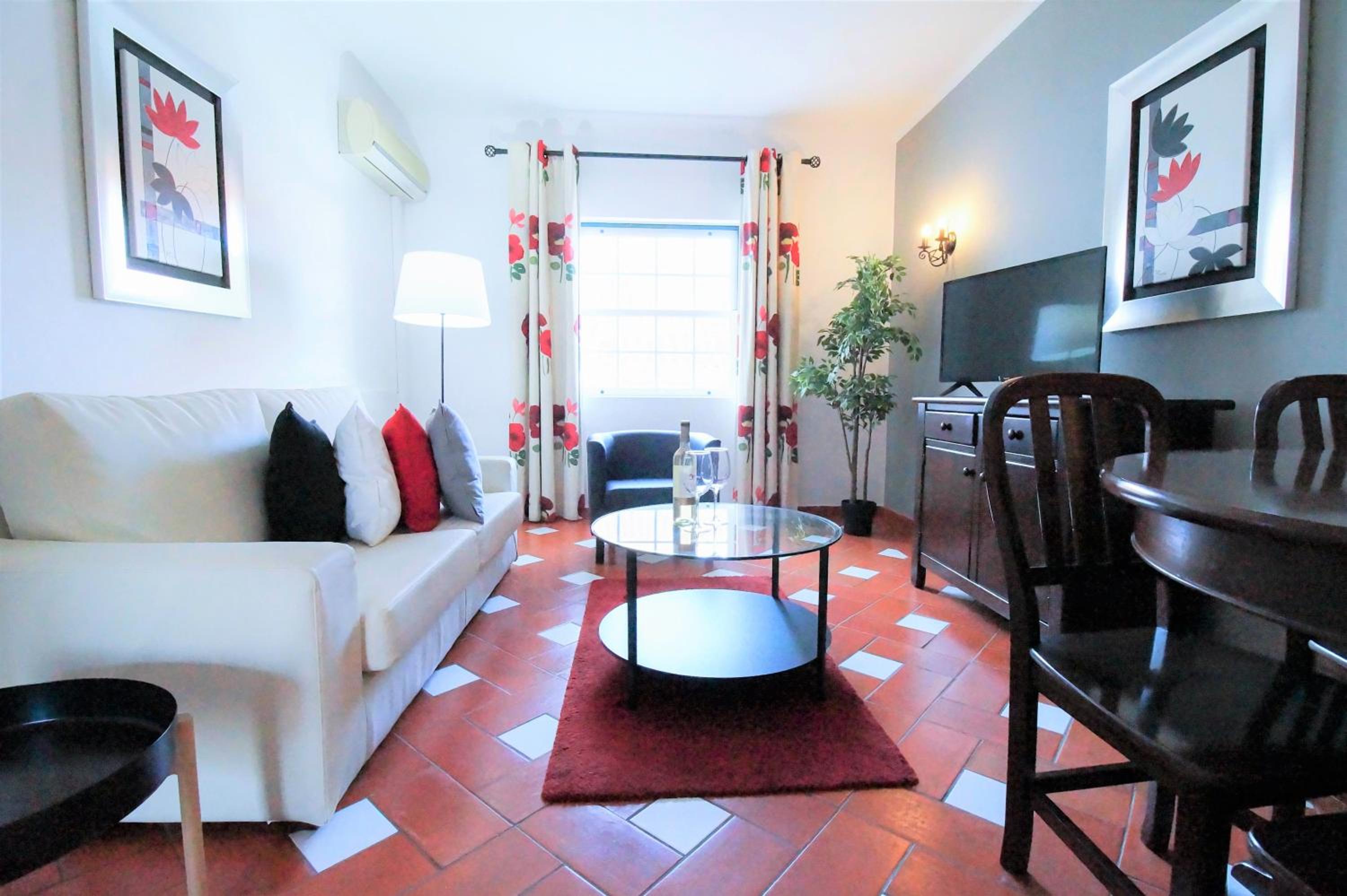 Apartamento de una habitación con terraza