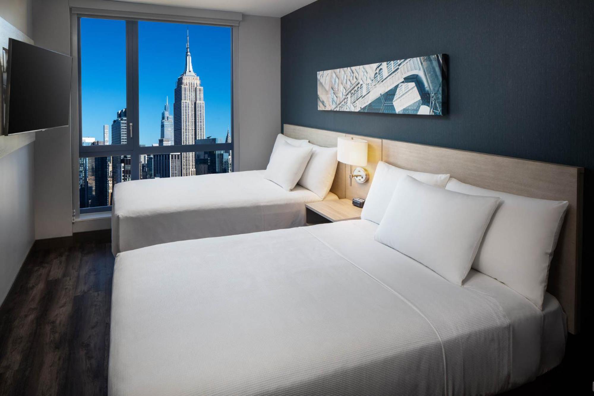 Double Room with Two Double Bed, City View