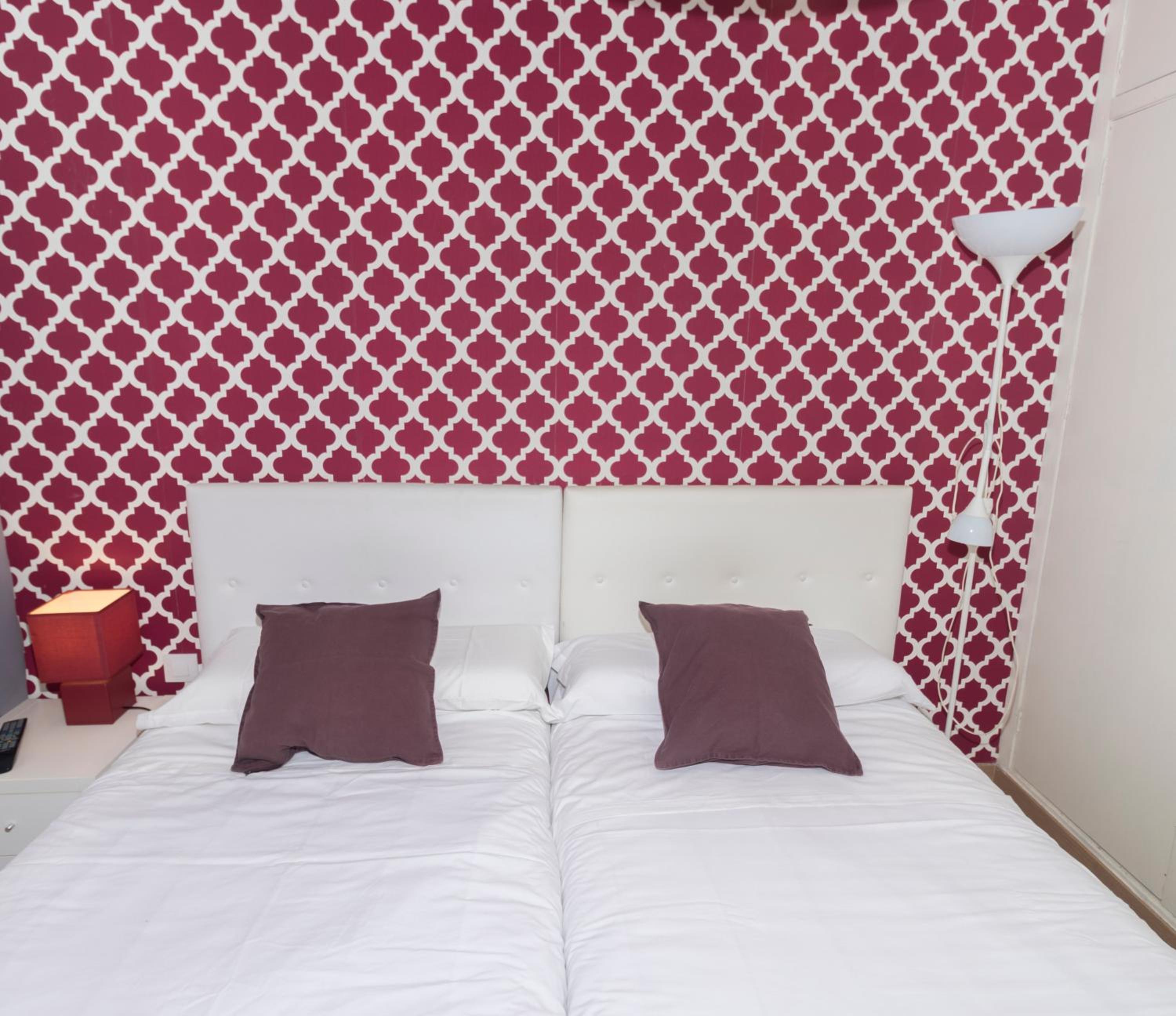 One-Bedroom Apartment - Photo 26