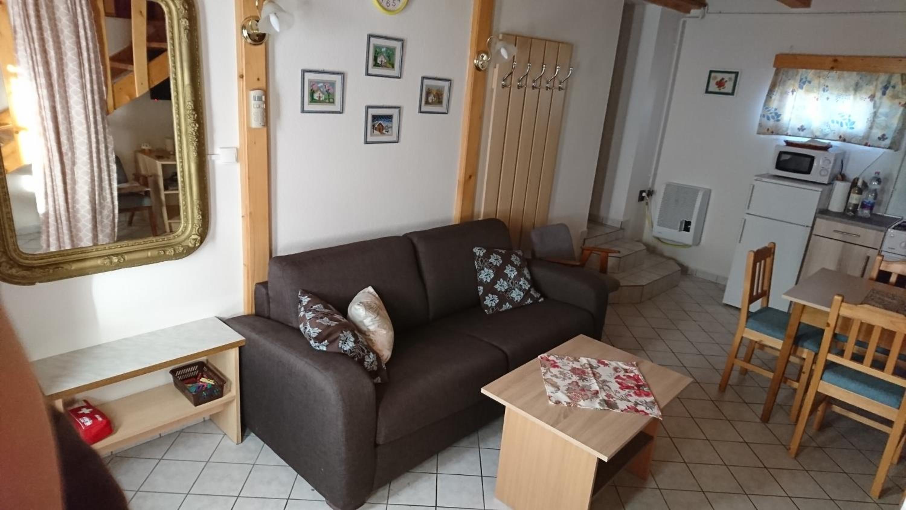 Apartment with Balcony photo 1