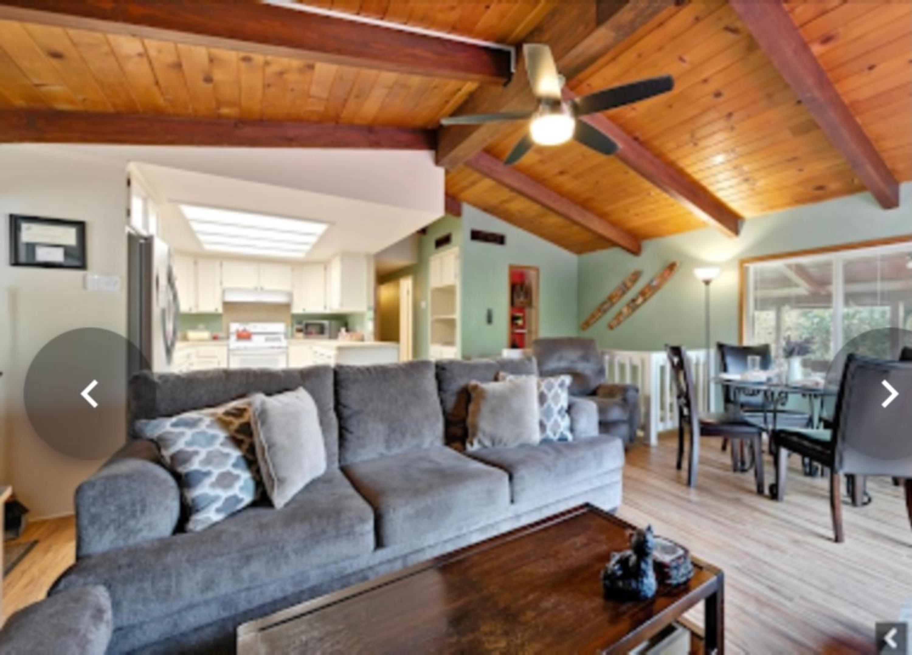 Three-Bedroom House photo 1
