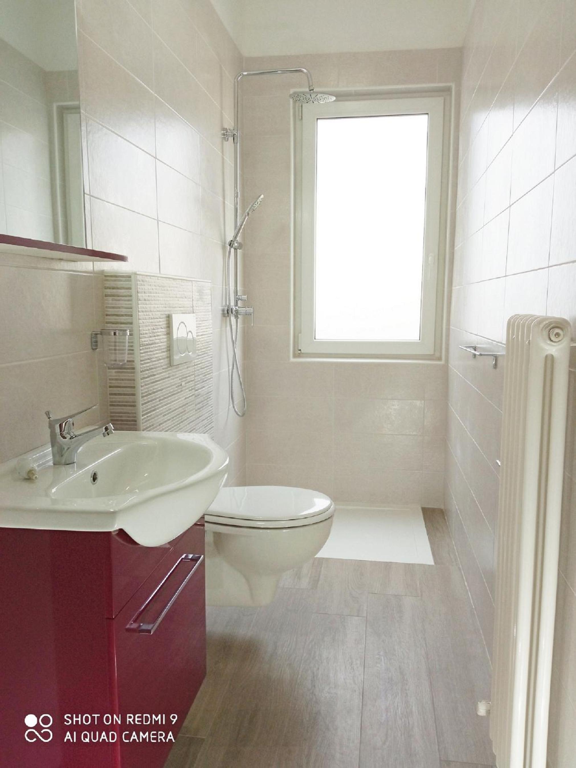 Double or Twin Room with Private Bathroom photo 2