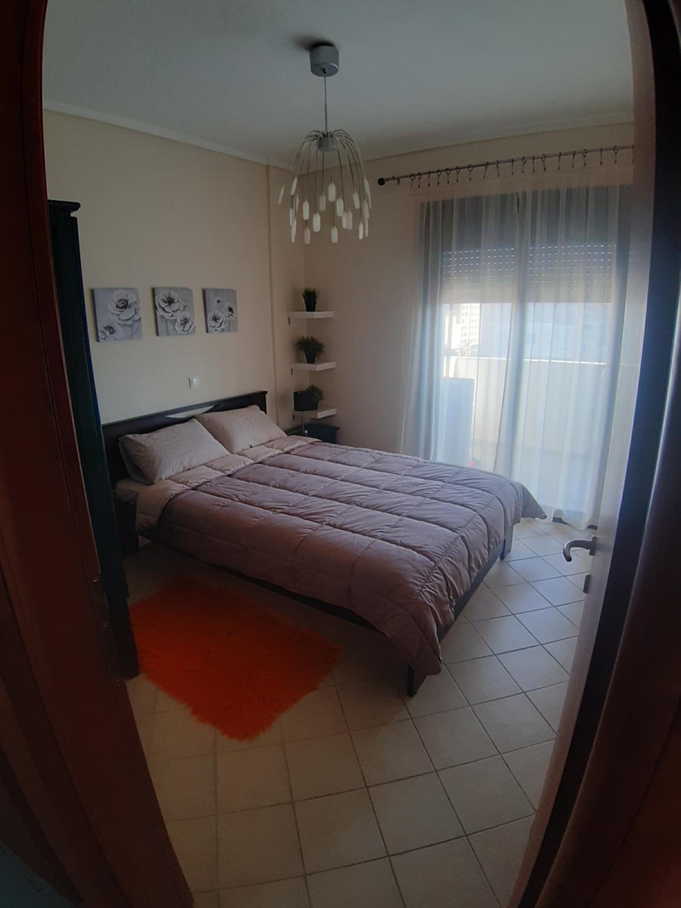 One-Bedroom Apartment - Photo 18
