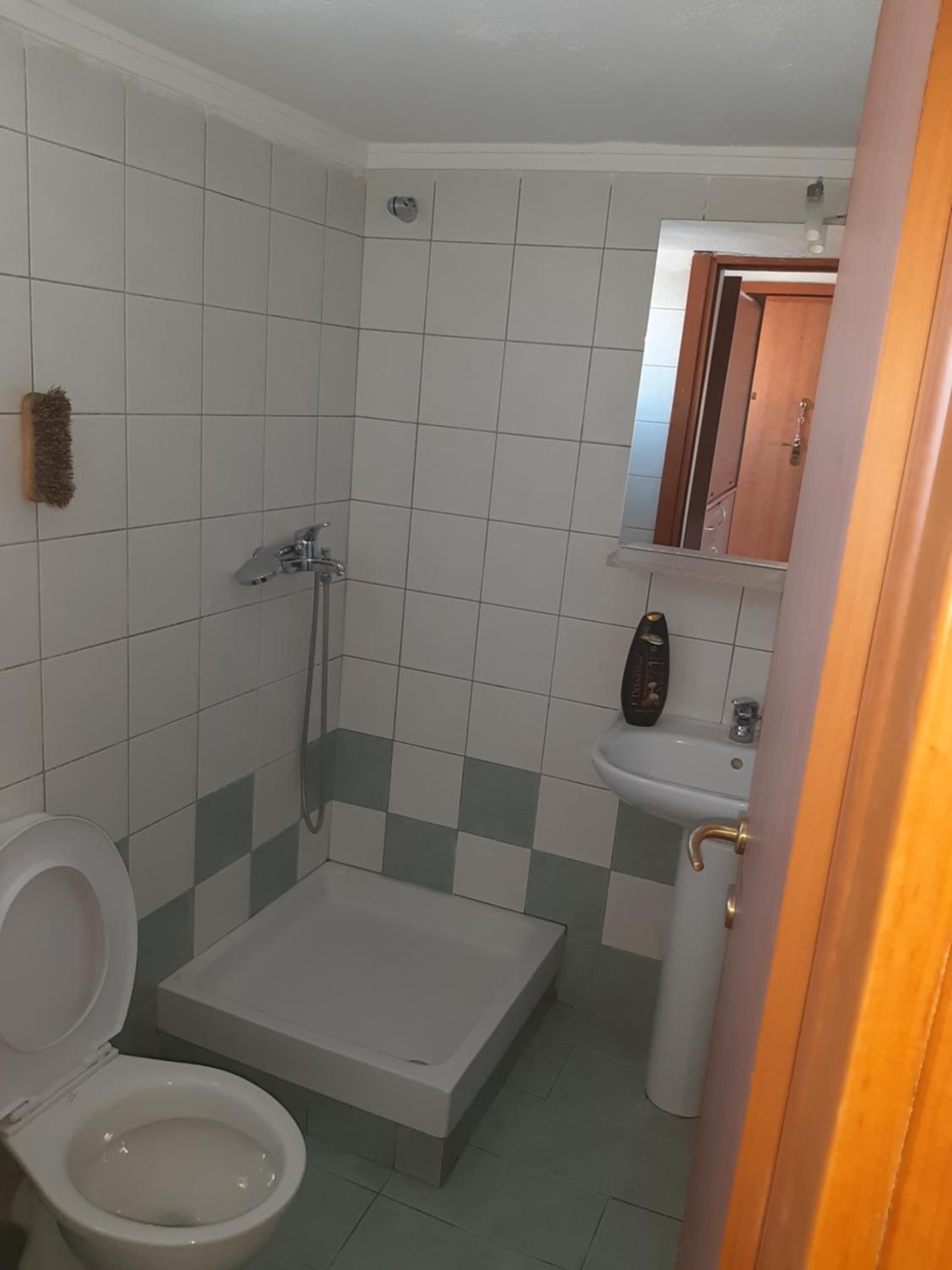 One-Bedroom Apartment - Photo 20