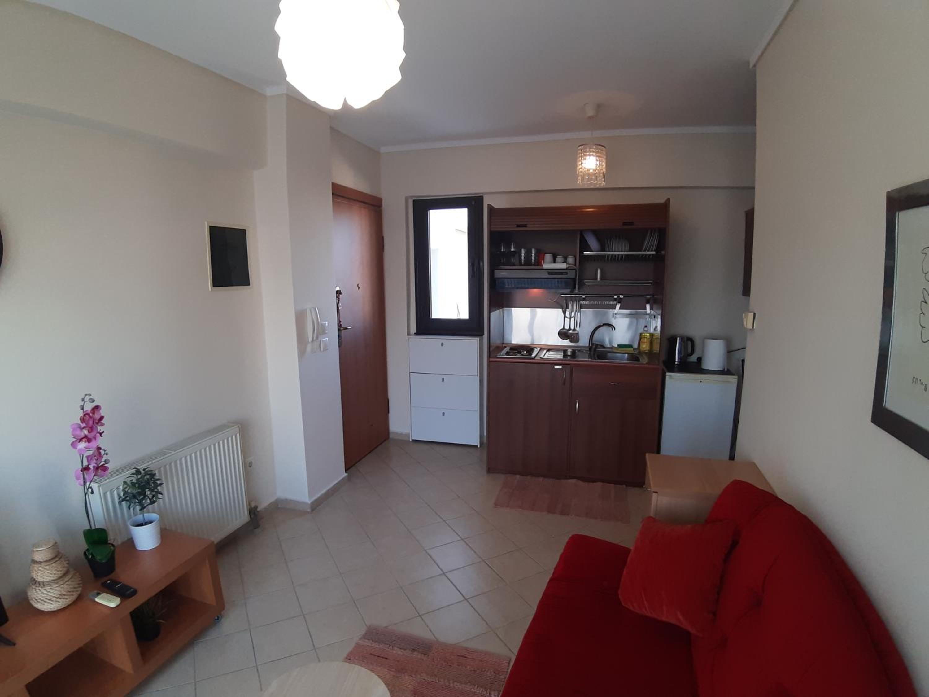 One-Bedroom Apartment - Photo 21
