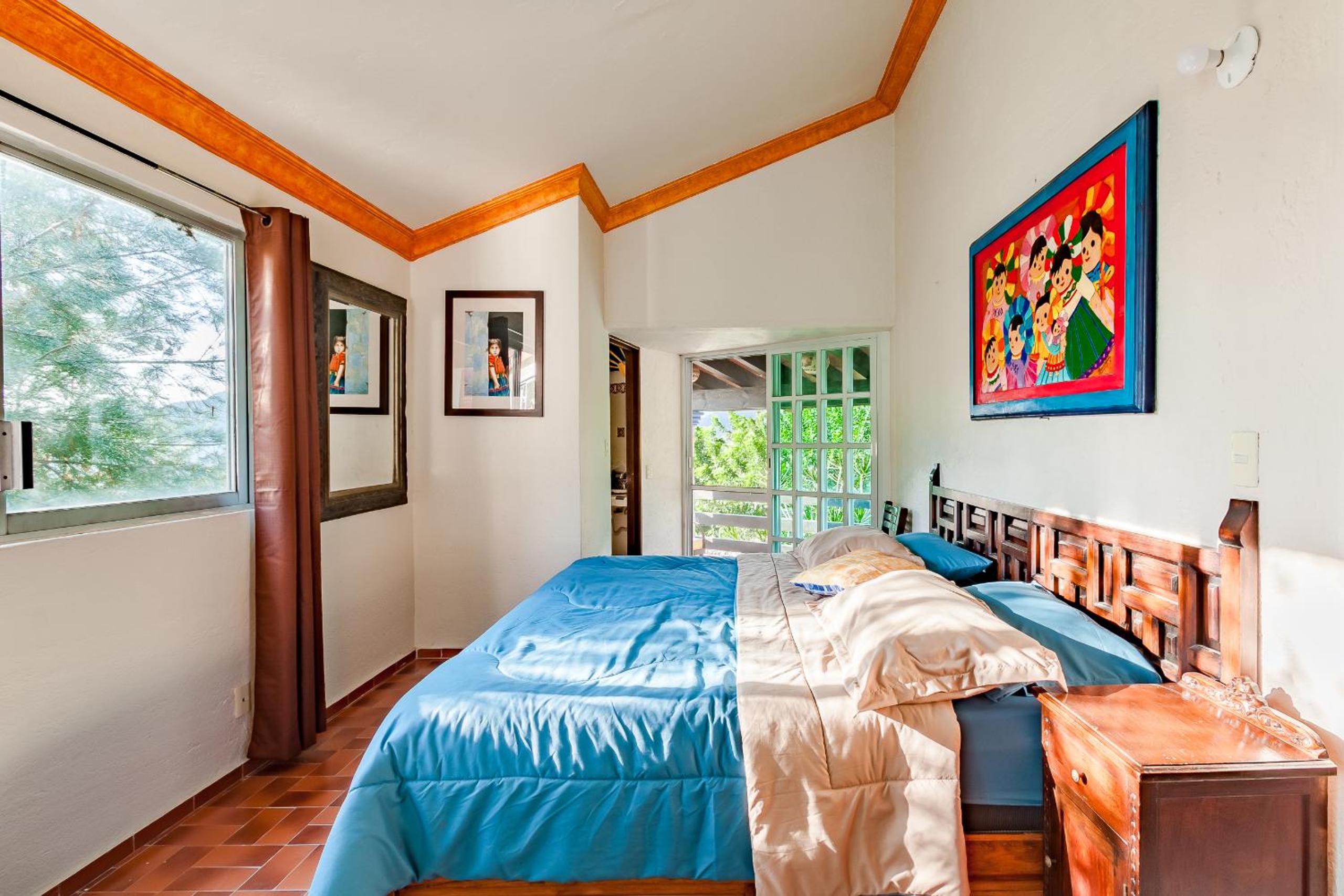 Standard Twin Room with Mountain View photo 1