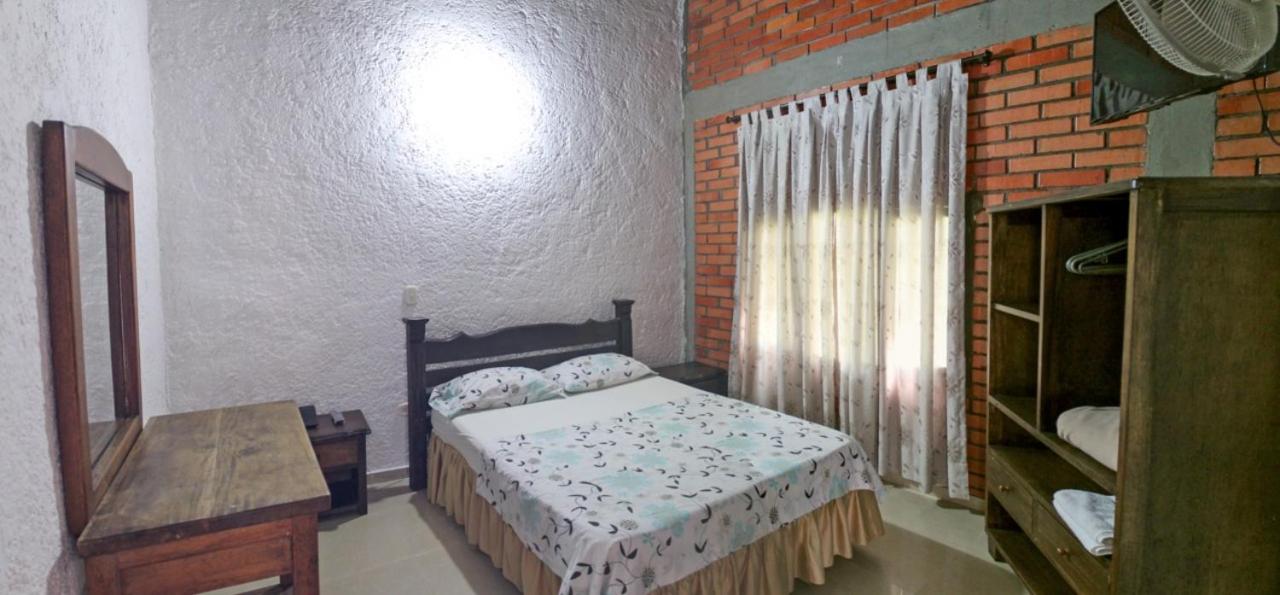 Double or Twin Room photo 2