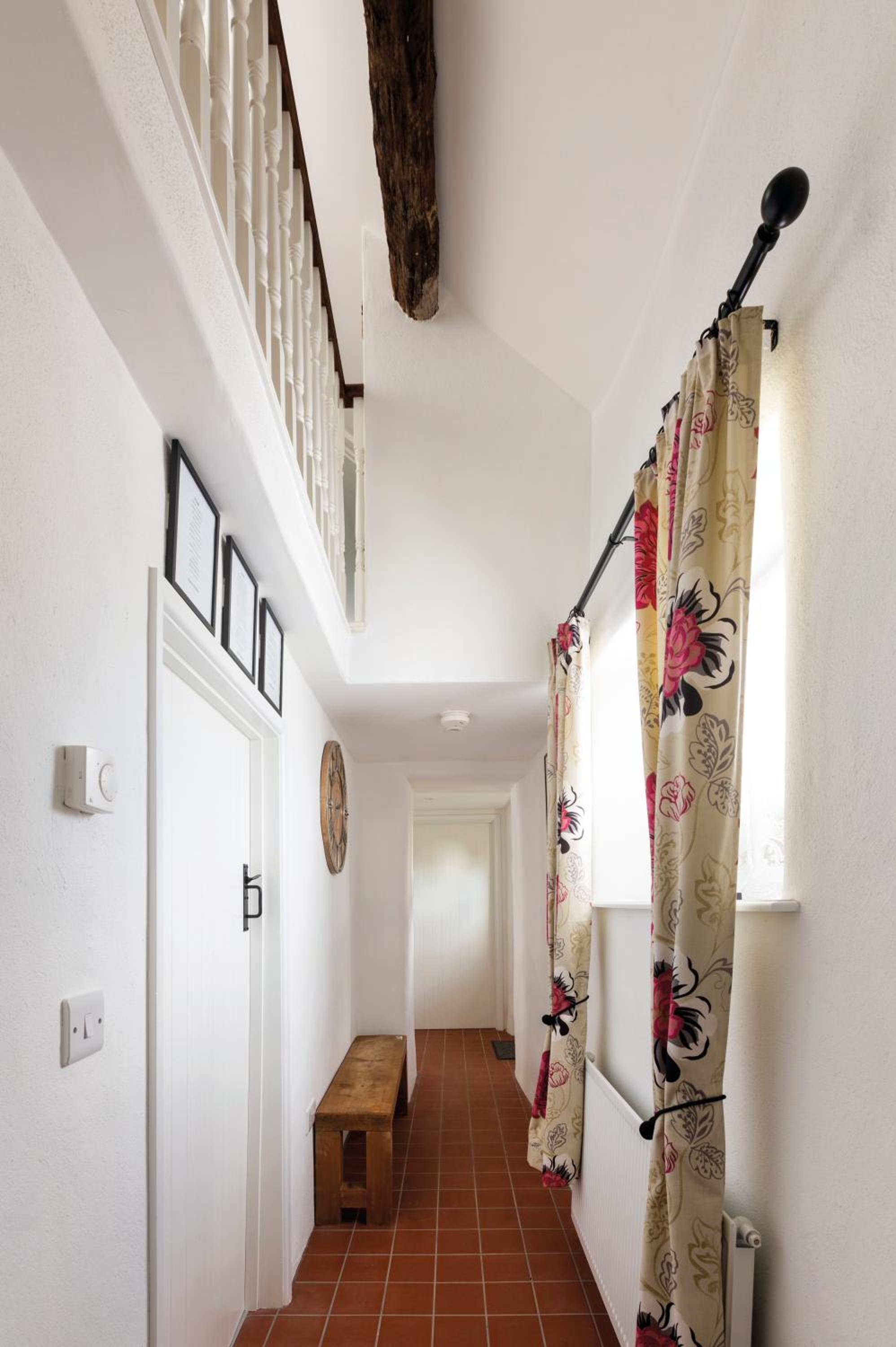 Four-Bedroom House photo 2