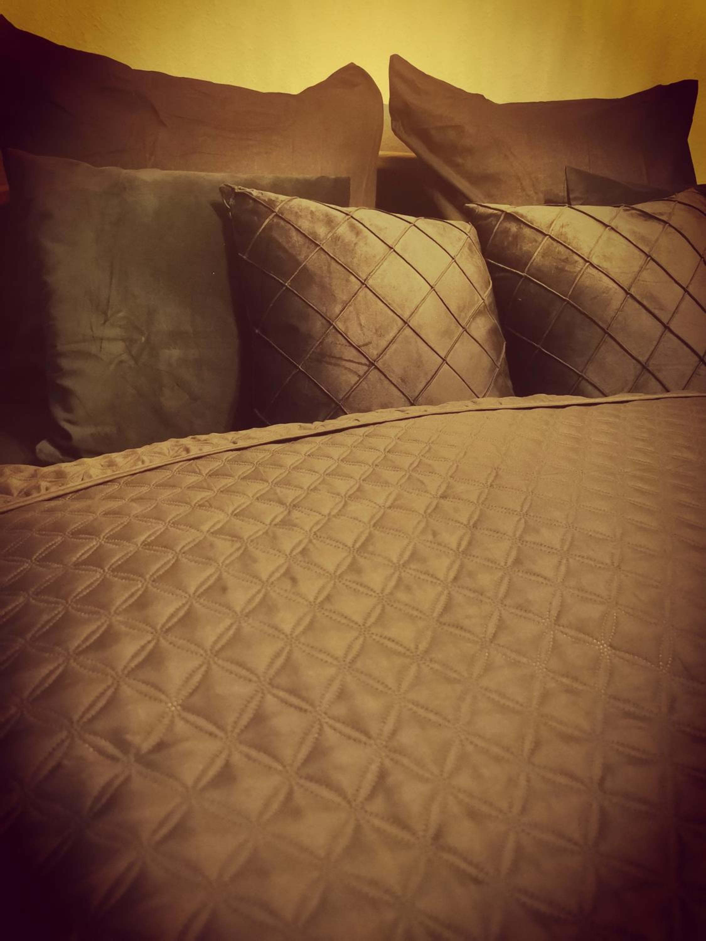 Double Room - Photo 13