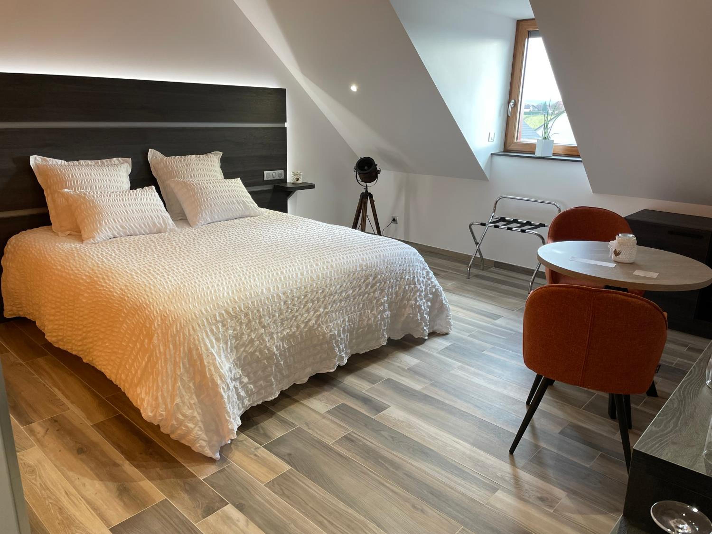 Double Room with Garden View - Photo 5