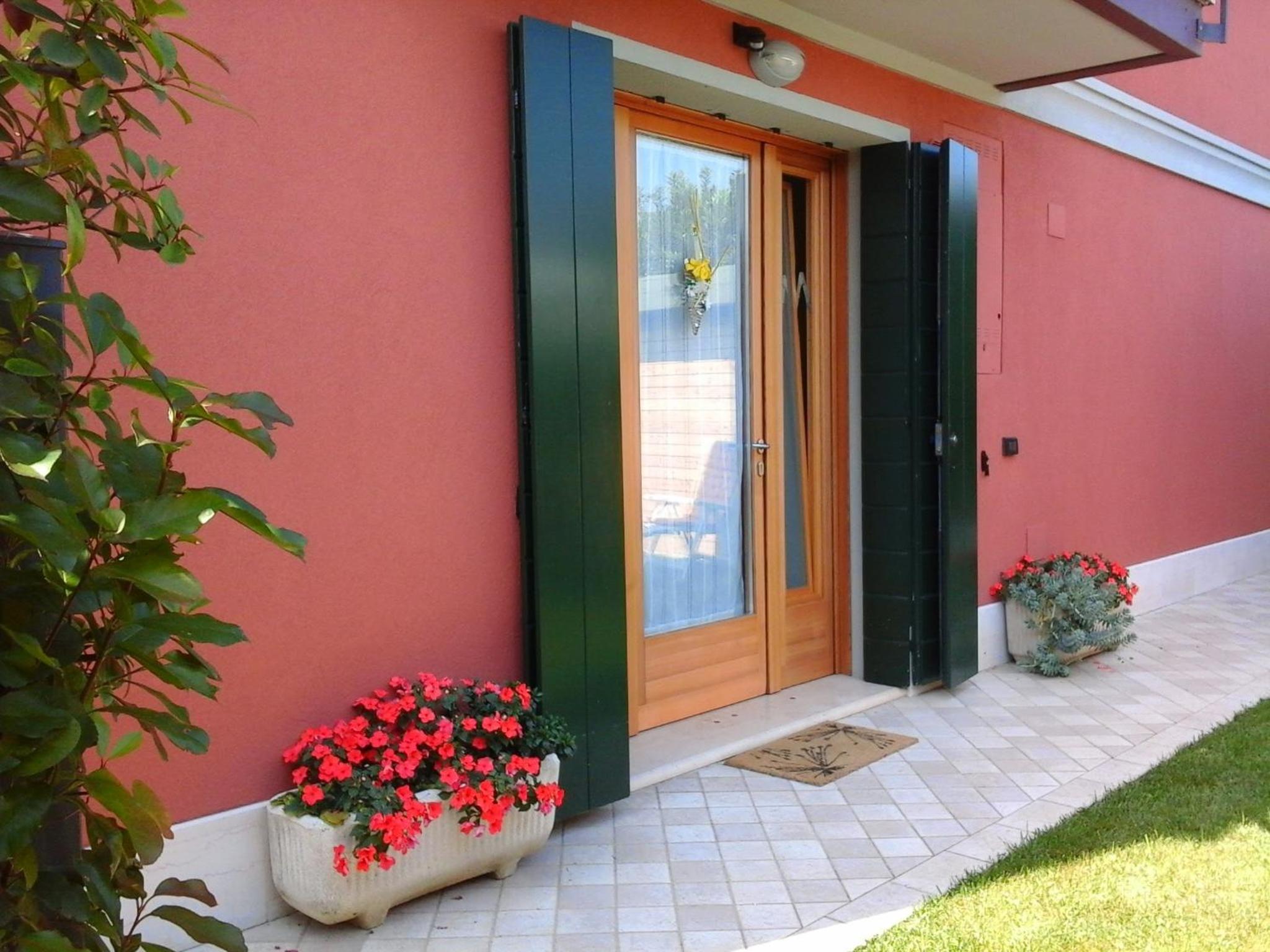 Double or Twin Room with Garden View photo 2
