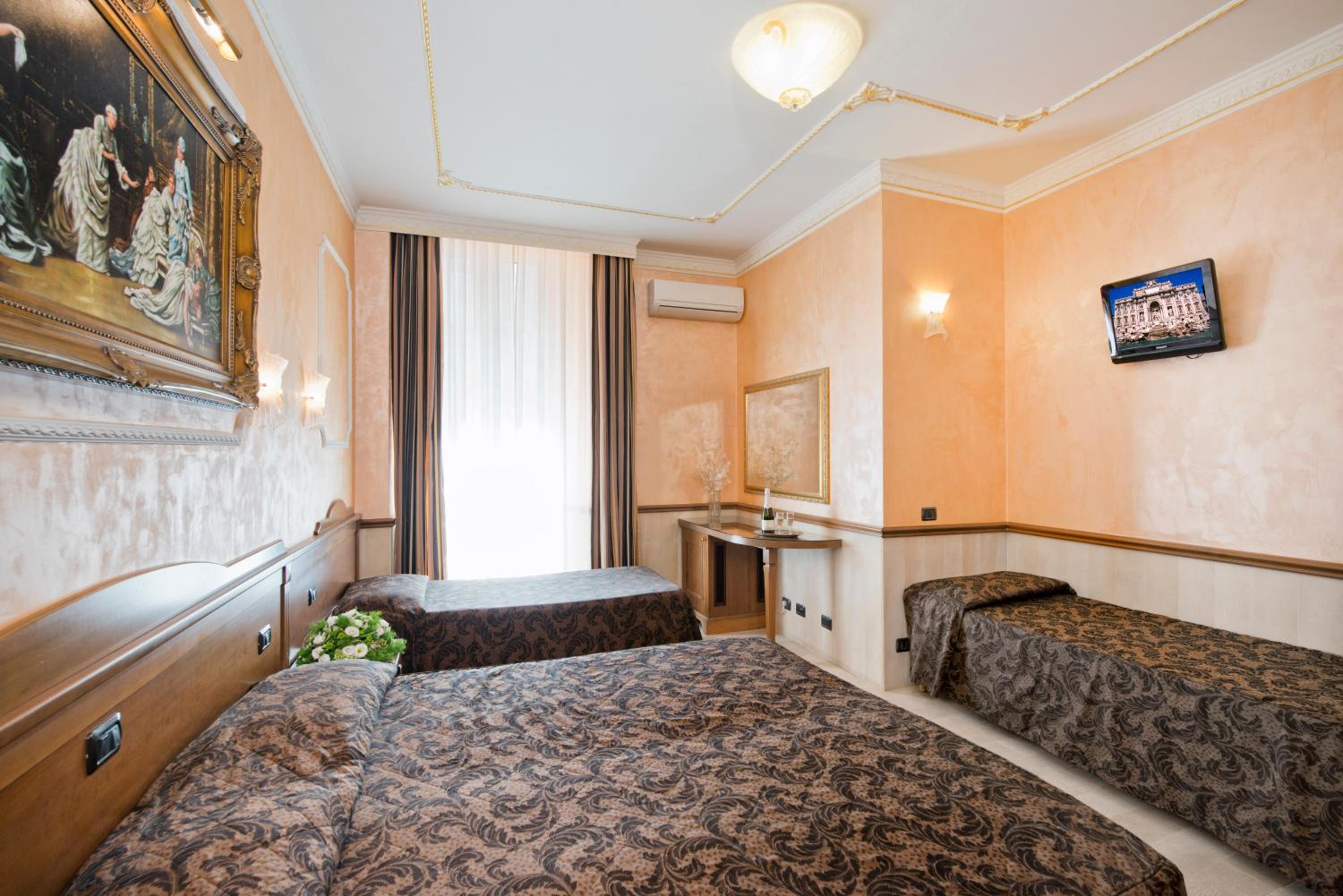 Quadruple Room photo 2